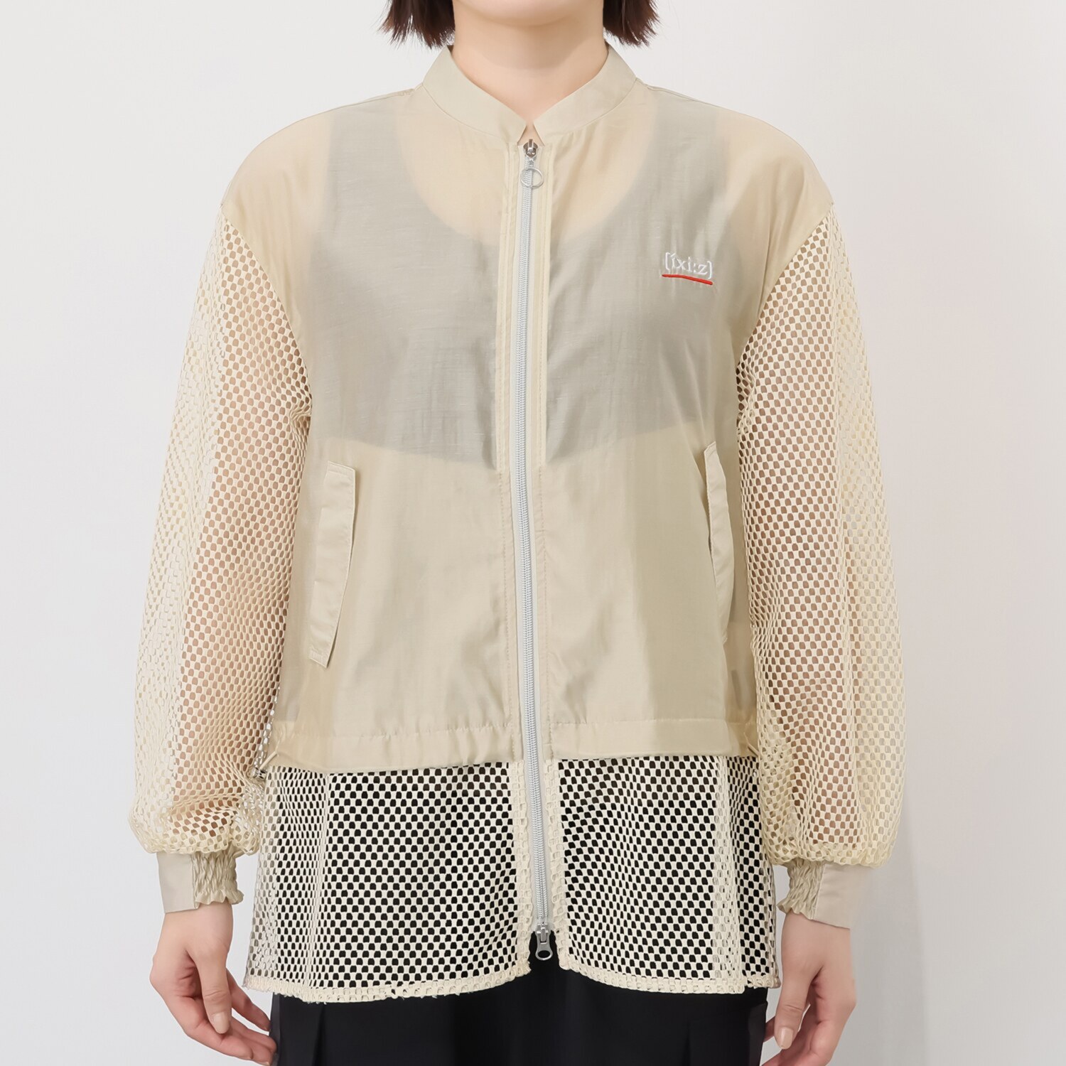 イクシーズ メッシュ使い ドッキングジャケット