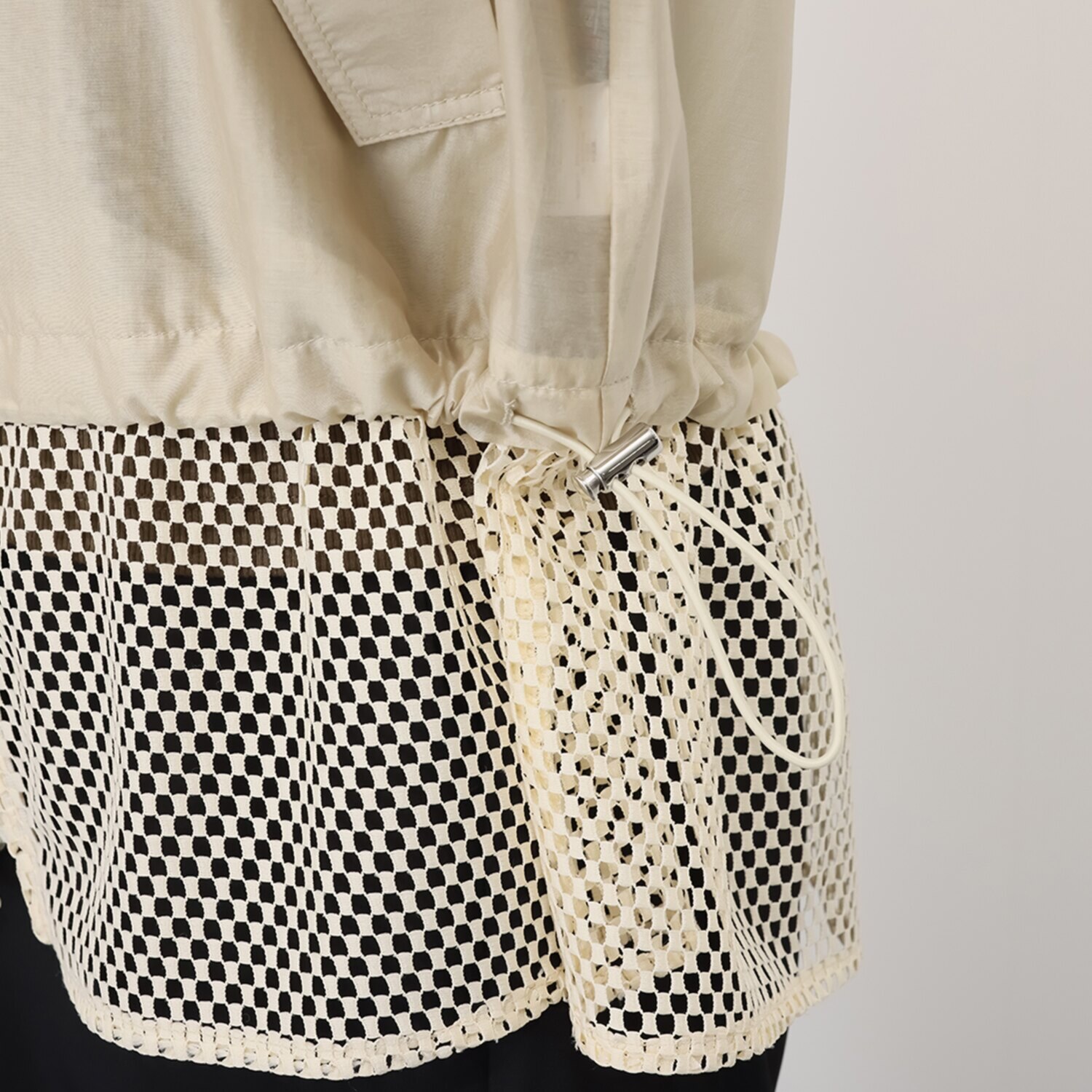 イクシーズ メッシュ使い ドッキングジャケット