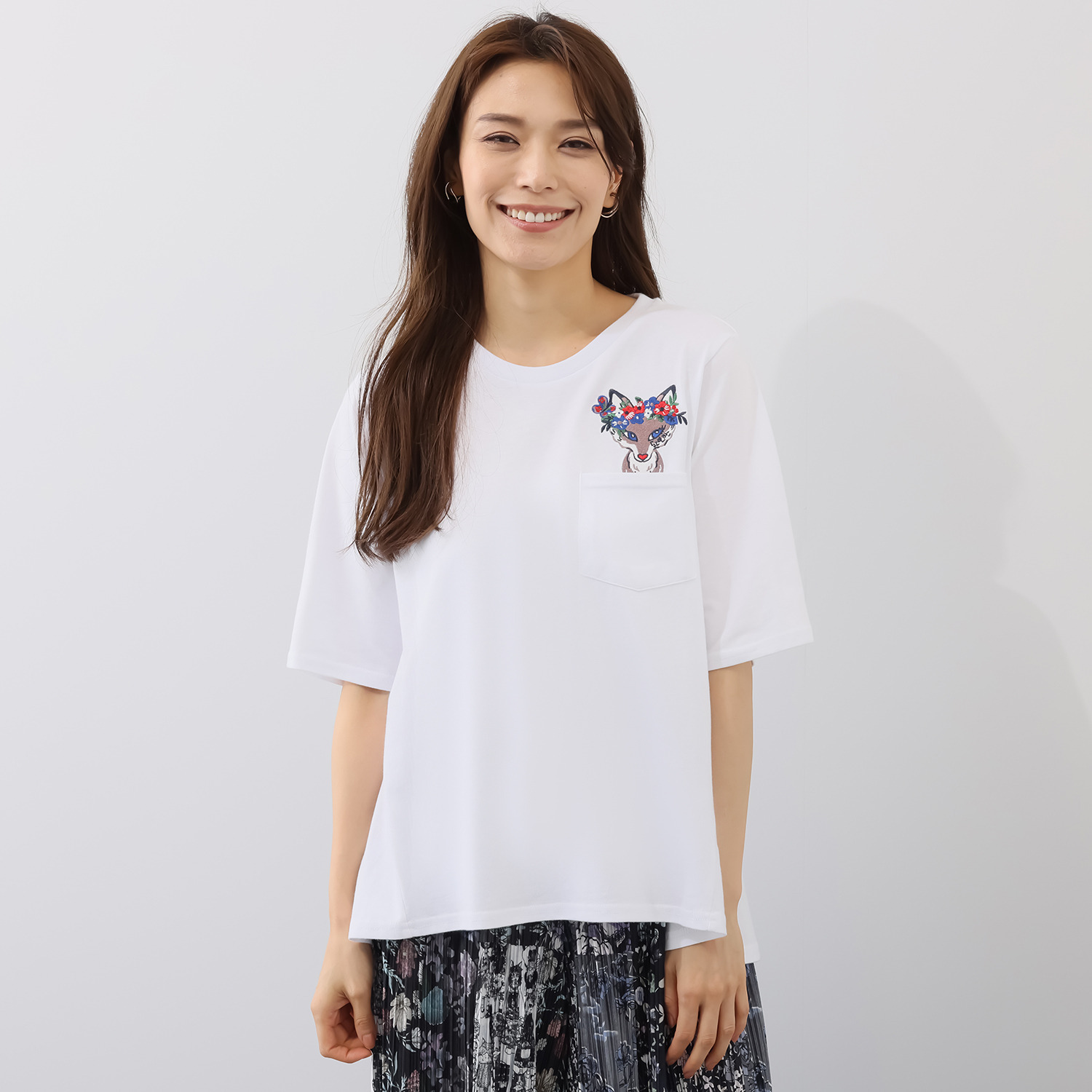 スカラー アニマル刺しゅう Ｔシャツ