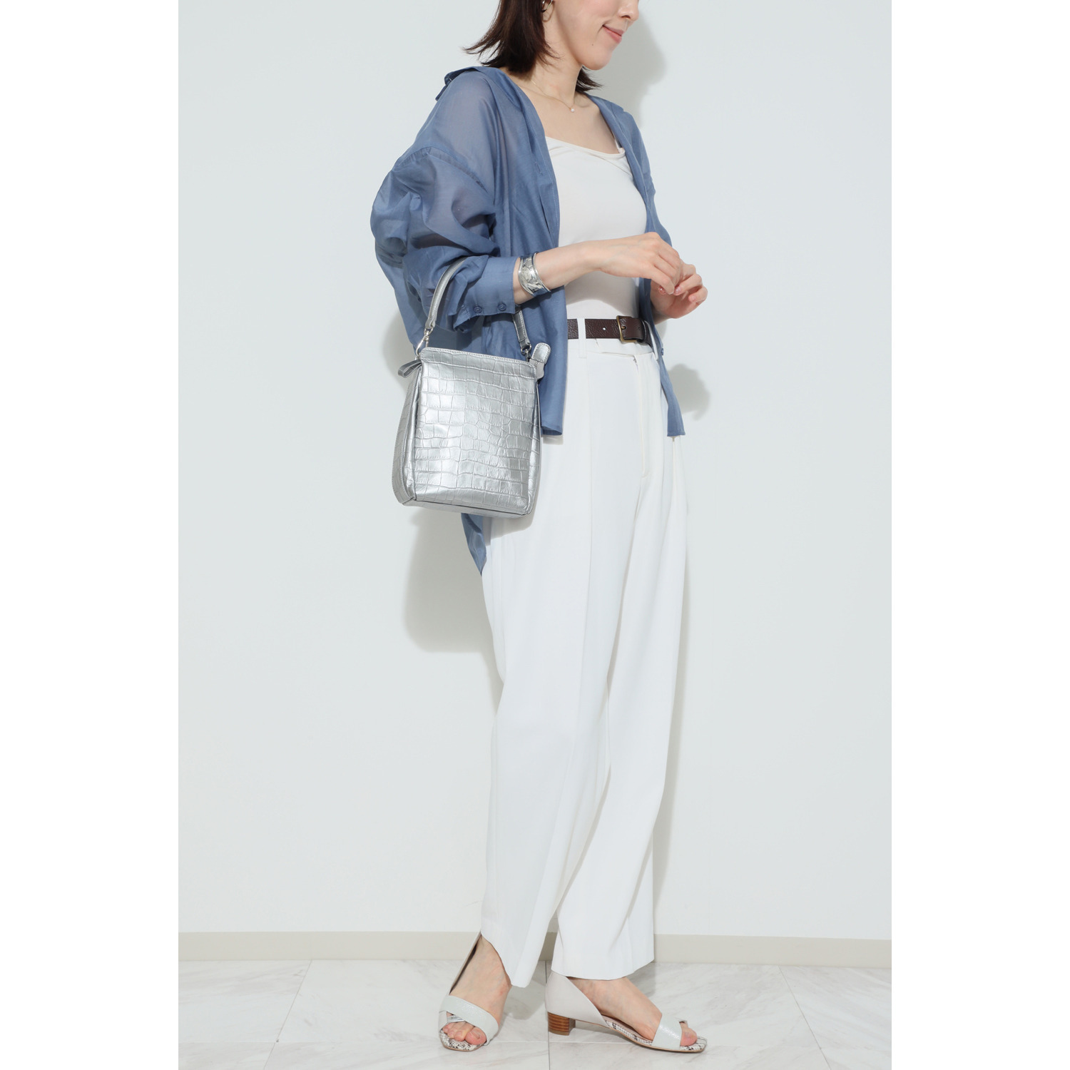 オリタタ 牛革クロコダイル型押し ２ウェイポシェット