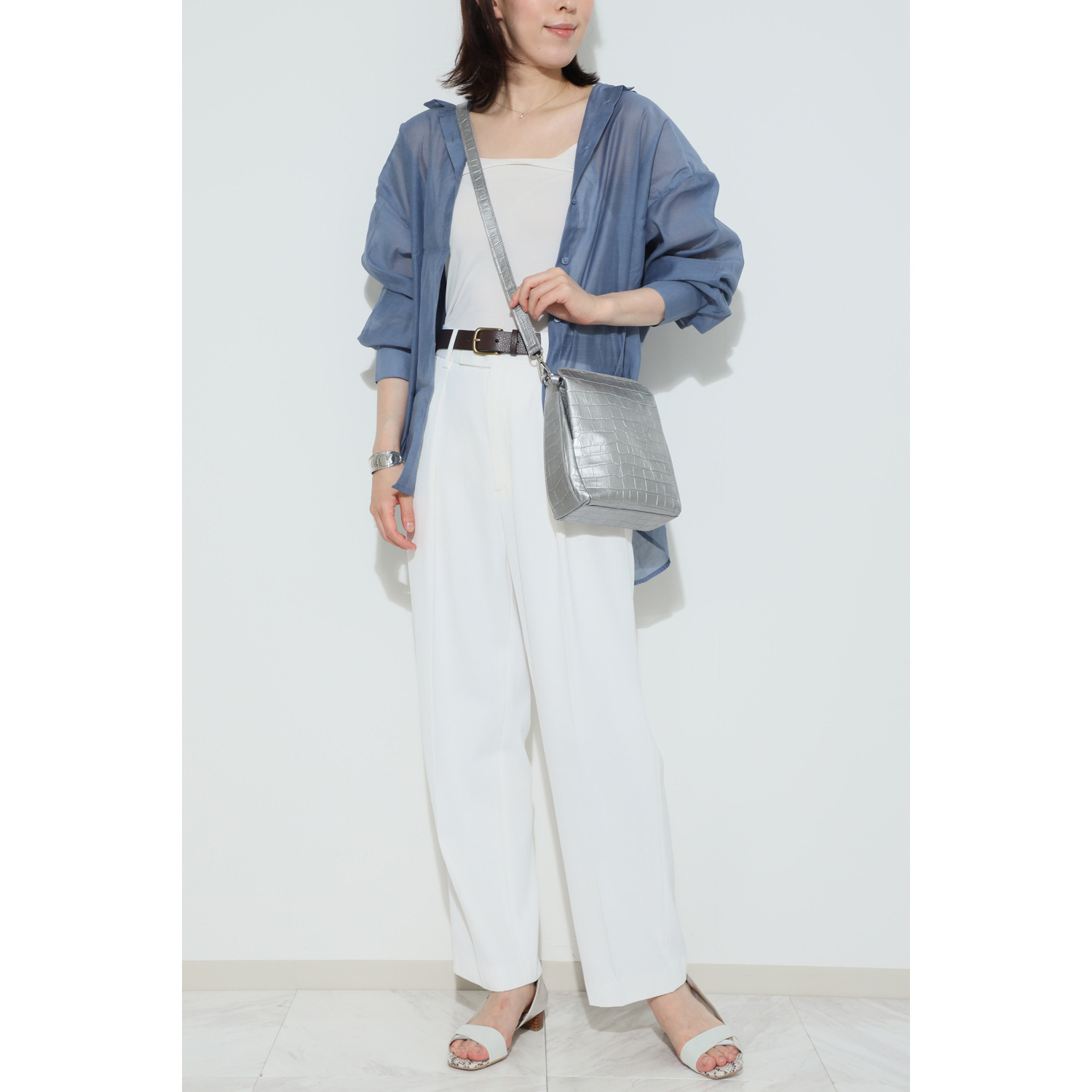 オリタタ 牛革クロコダイル型押し ２ウェイポシェット