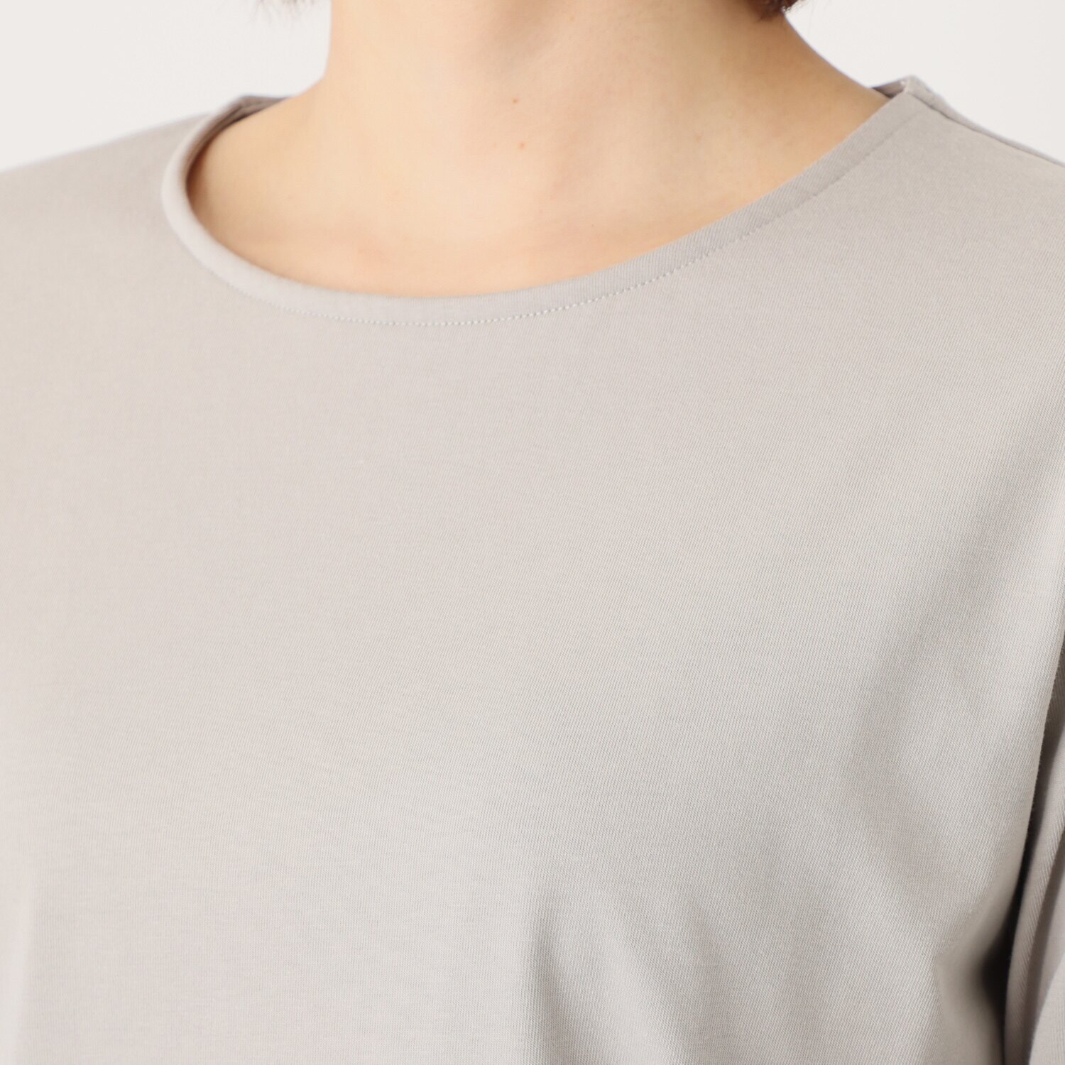 ブリーズテックス 防風　透湿 裏起毛　綿混 ラウンドネック プルオーバー