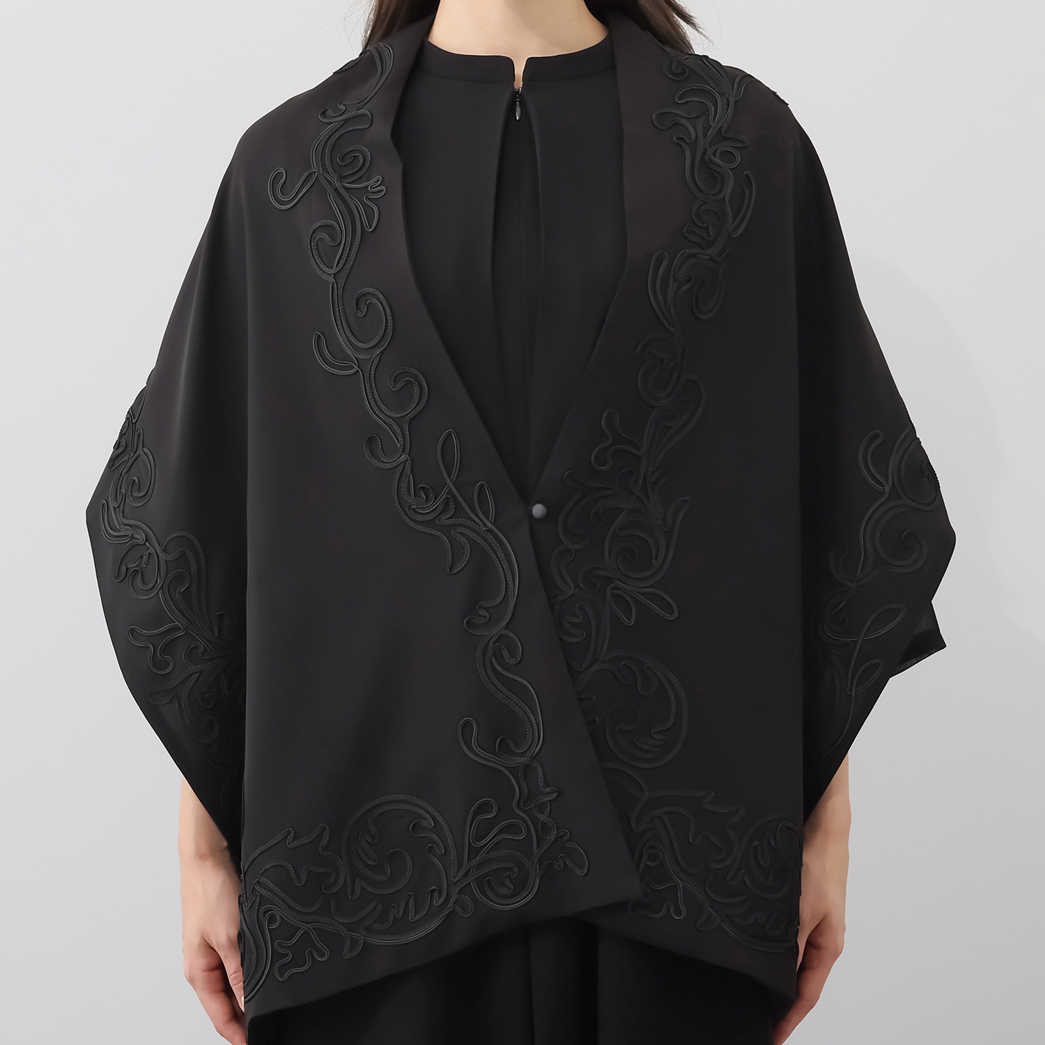 岩佐 国内生産 日本製生地 コード刺しゅう ストール