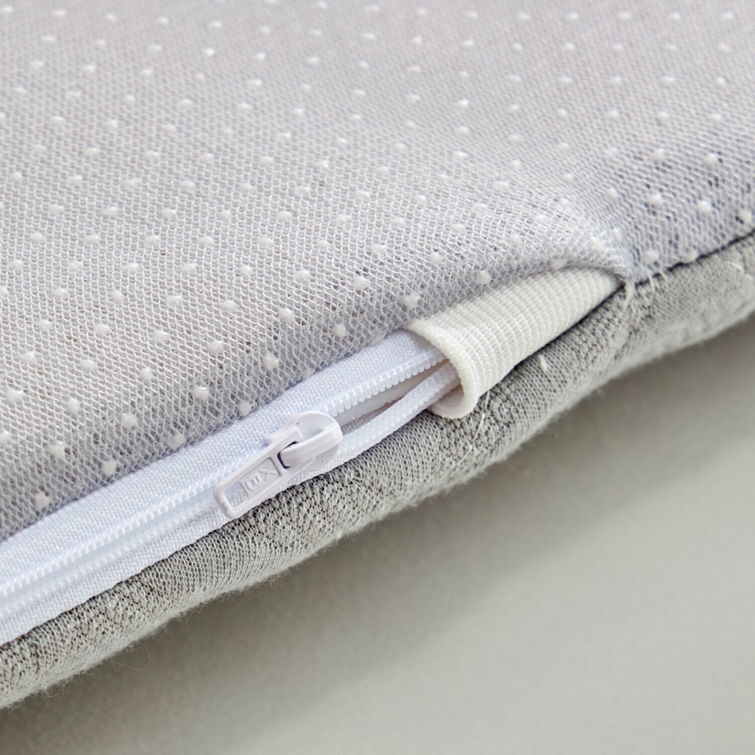 ブレスエアー 心地よい弾力と 抜群の通気性！ ベストフィットピローＩＩ ＜デラックスサイズ＞