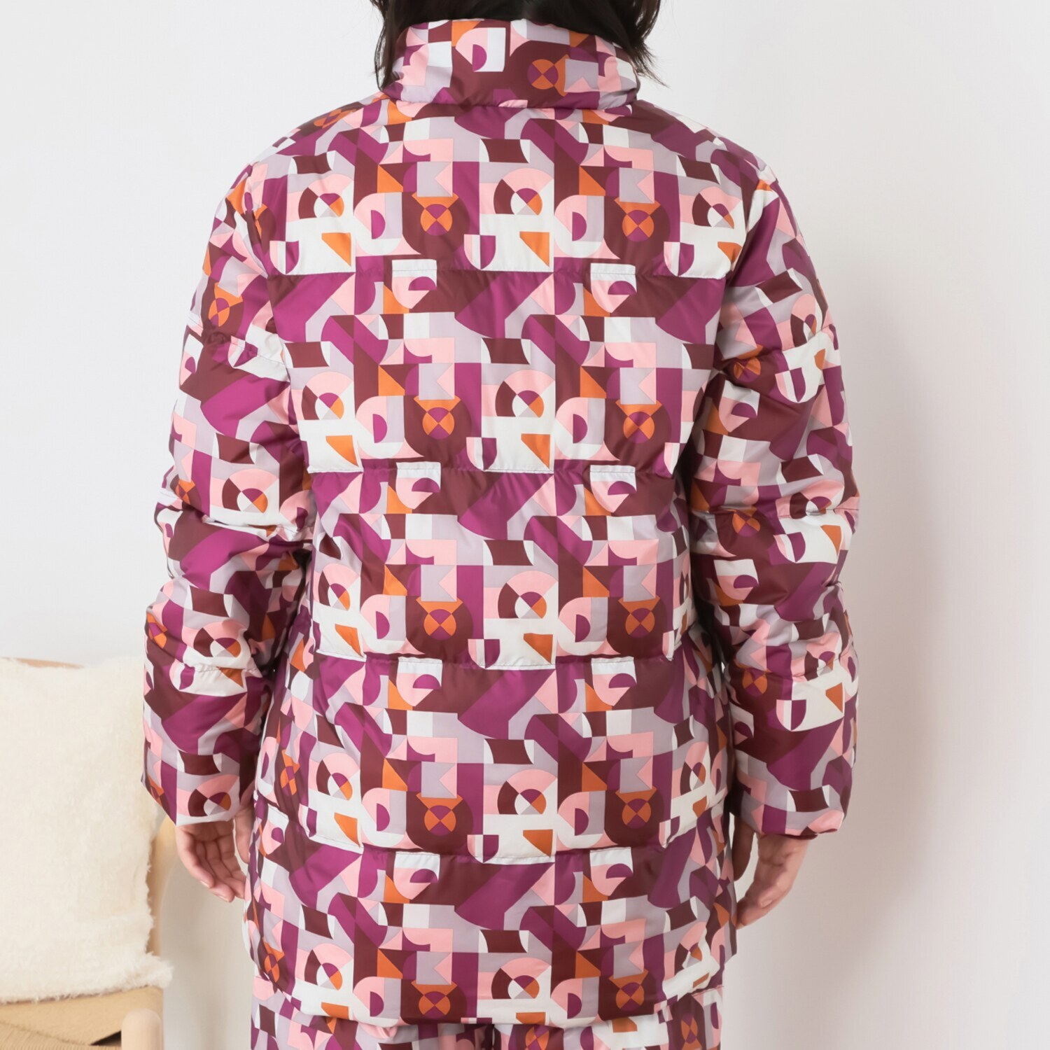 モリリン 軽くてあったか ホワイトダックダウン 羽毛ハンテン ＜Ｍ〜Ｌ、ＸＬ＞