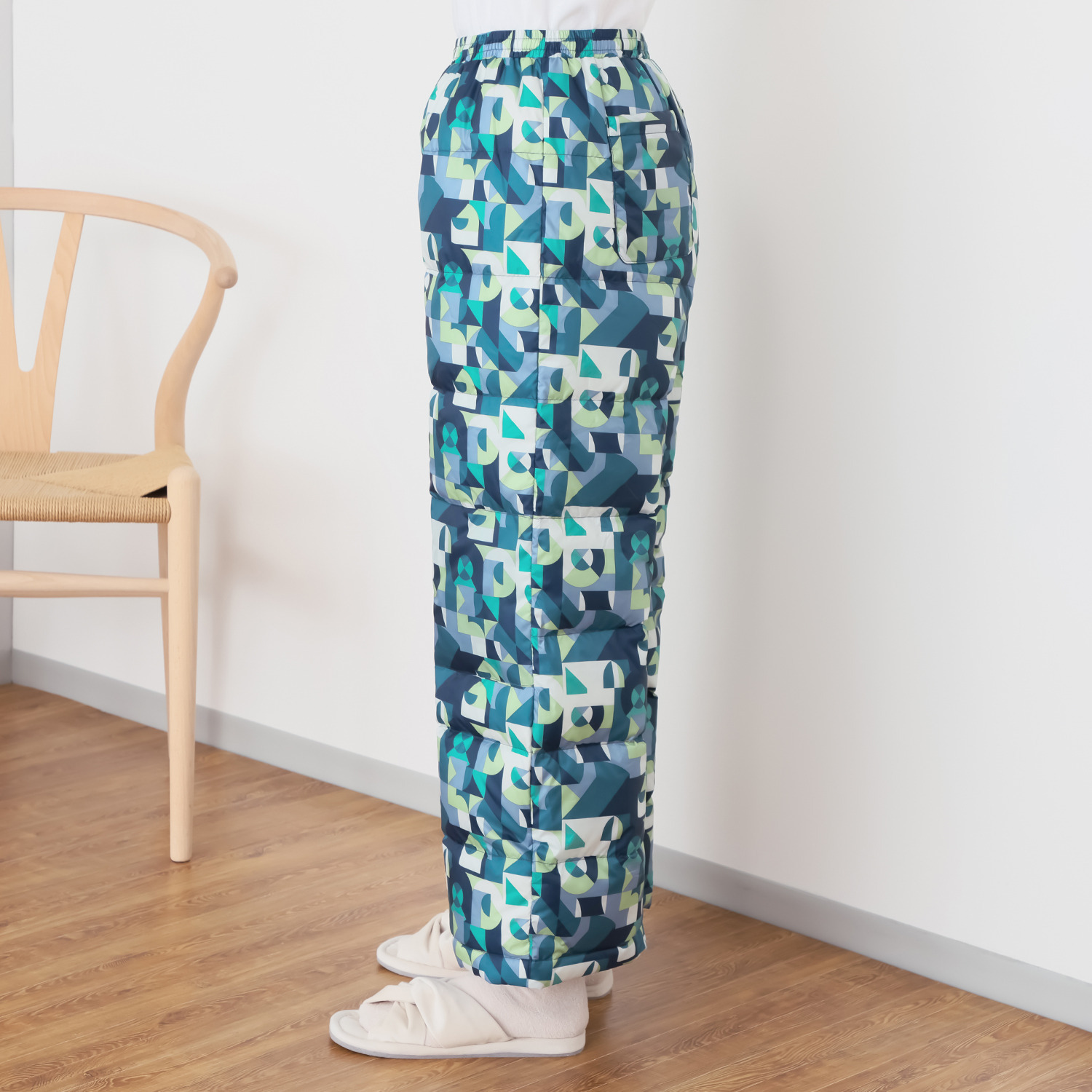 モリリン 軽くてあったか ホワイトダックダウン 羽毛パンツ