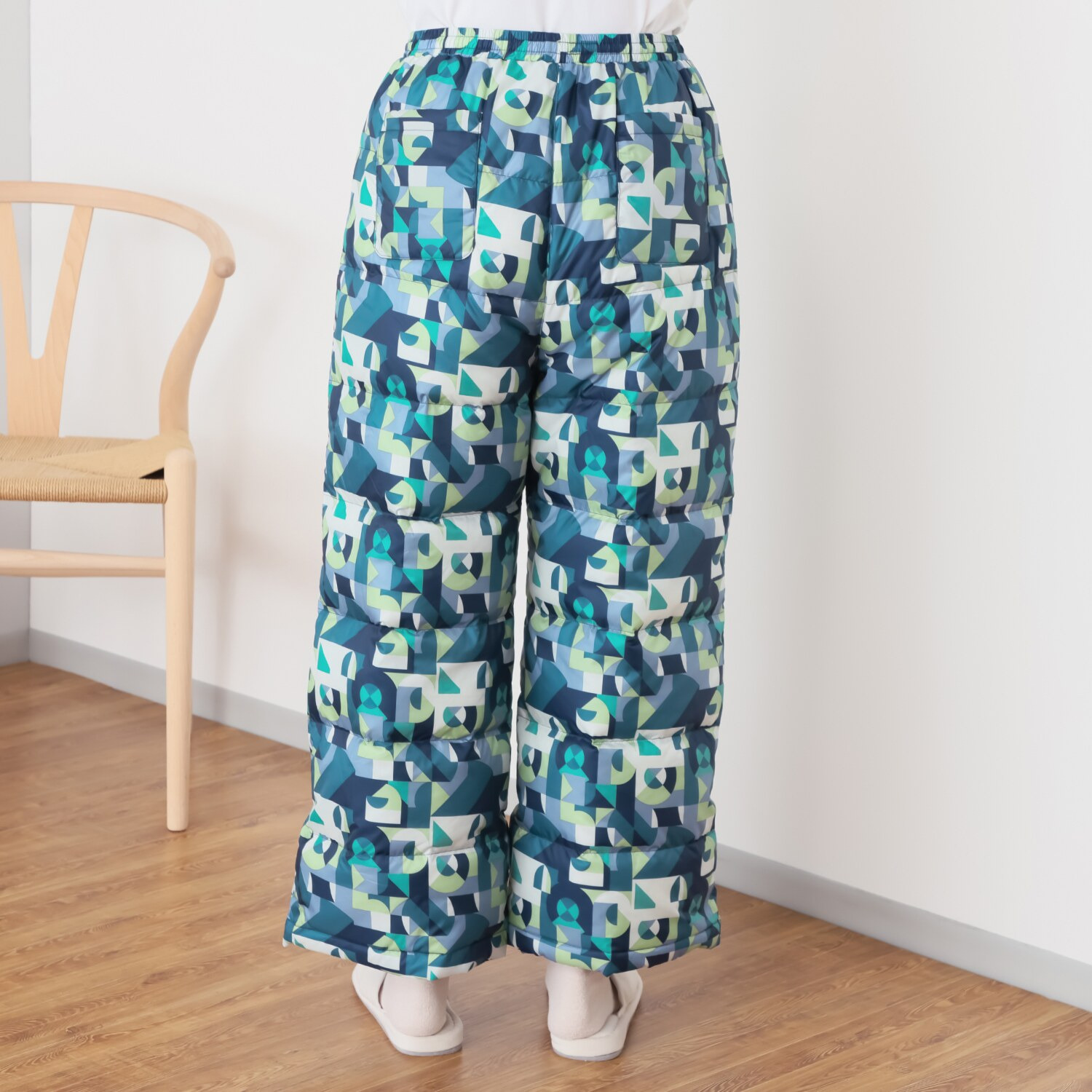 モリリン 軽くてあったか ホワイトダックダウン 羽毛パンツ