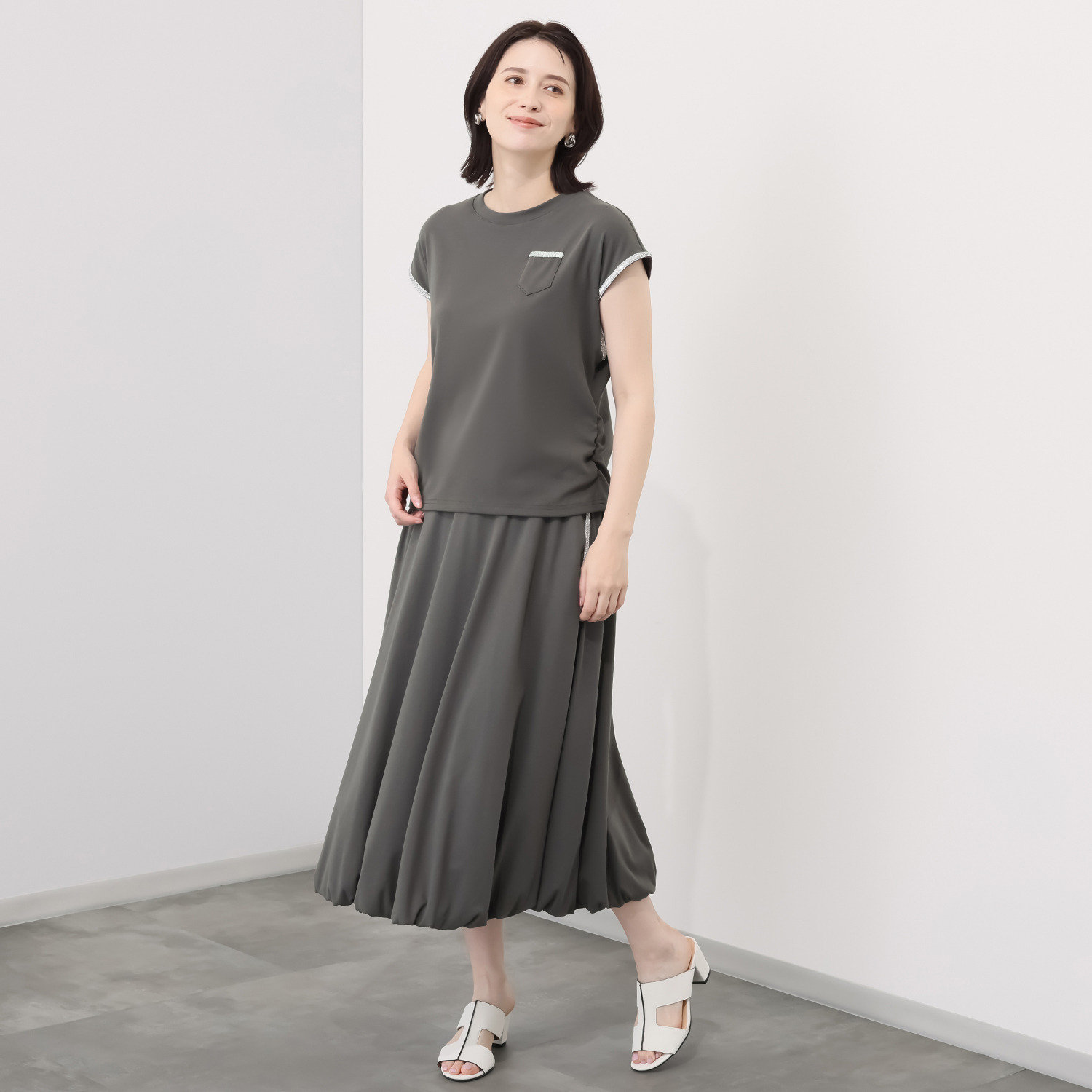 ブルーコレクション はき心地バツグン！ スパンコールアクセント バルーンスカート