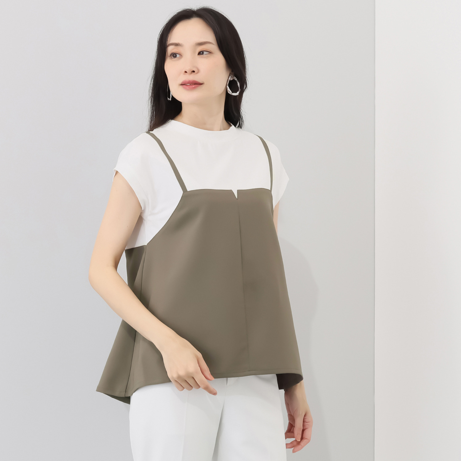 マイジュジュ 一枚で決まる！ 異素材切替 レイヤード風プルオーバー