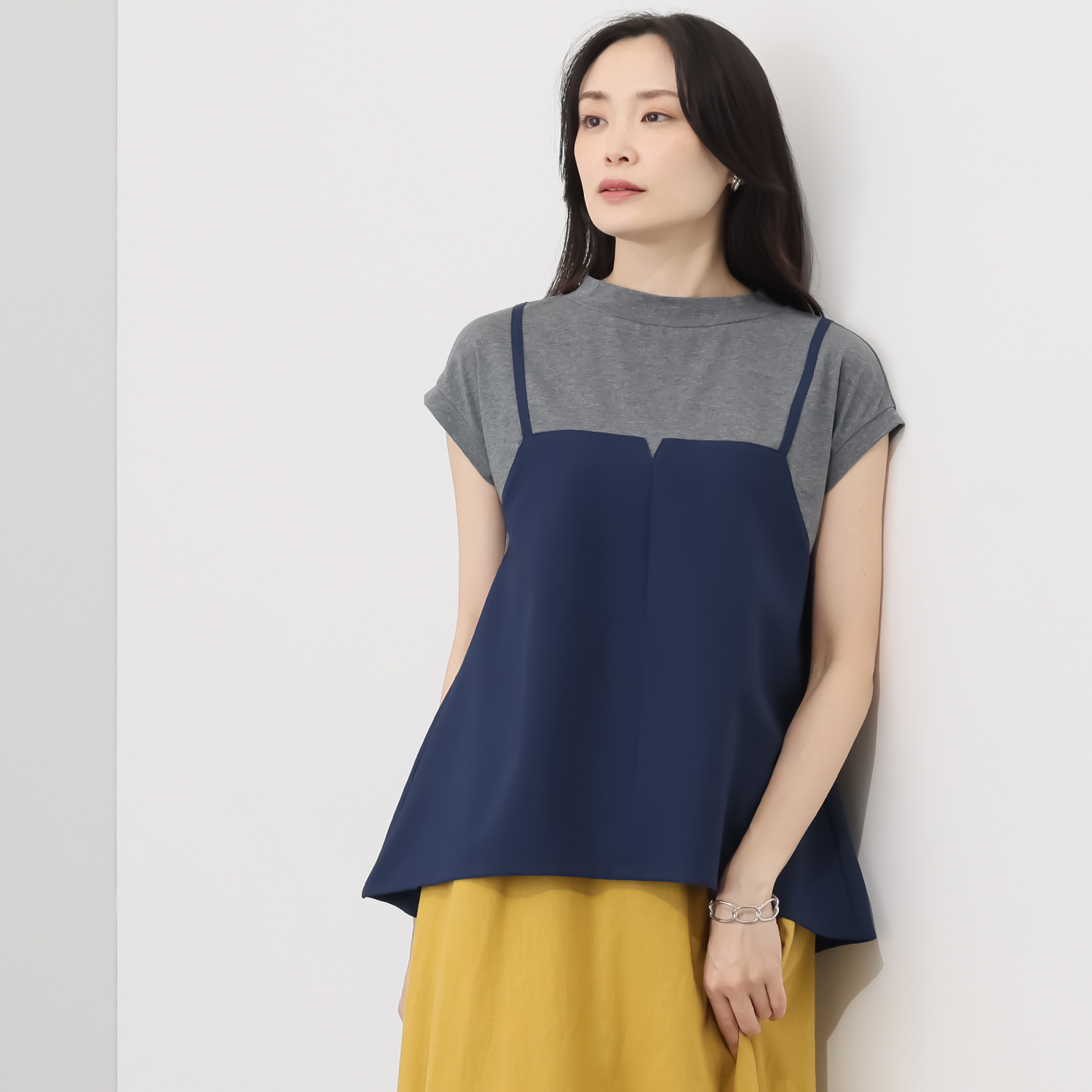 マイジュジュ 一枚で決まる！ 異素材切替 レイヤード風プルオーバー