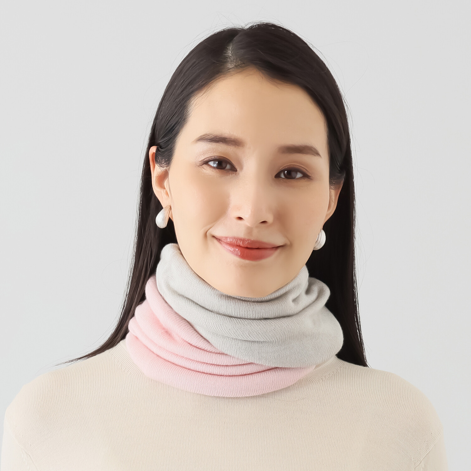 ハセガワ カシミヤより細い スパンシルク１００％ 無縫製ネックウォーマー ２枚セット