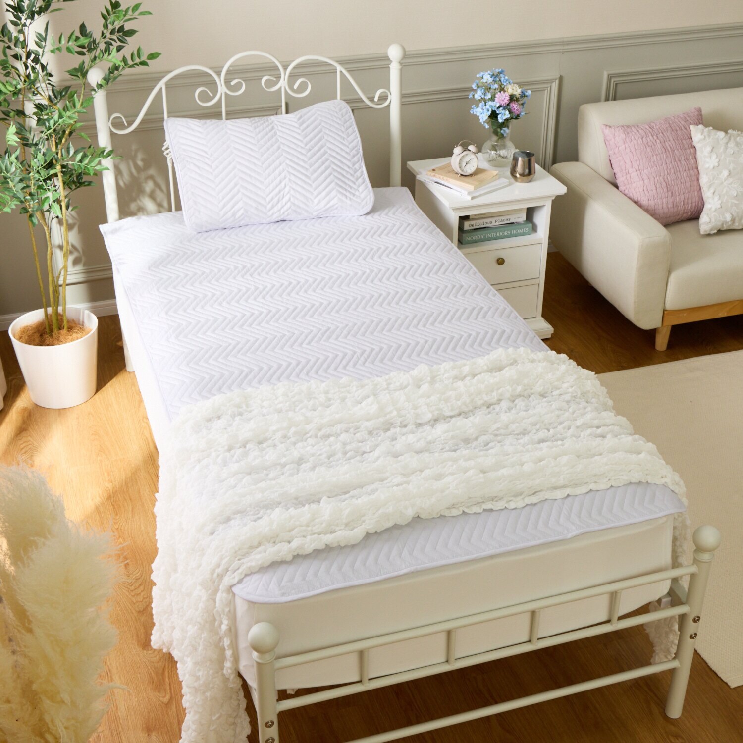 ｎｉｓｈｉｋａｗａ　西川 ひんやり続く！ クールキーパーネオ 敷パッド ＜ダブル＞