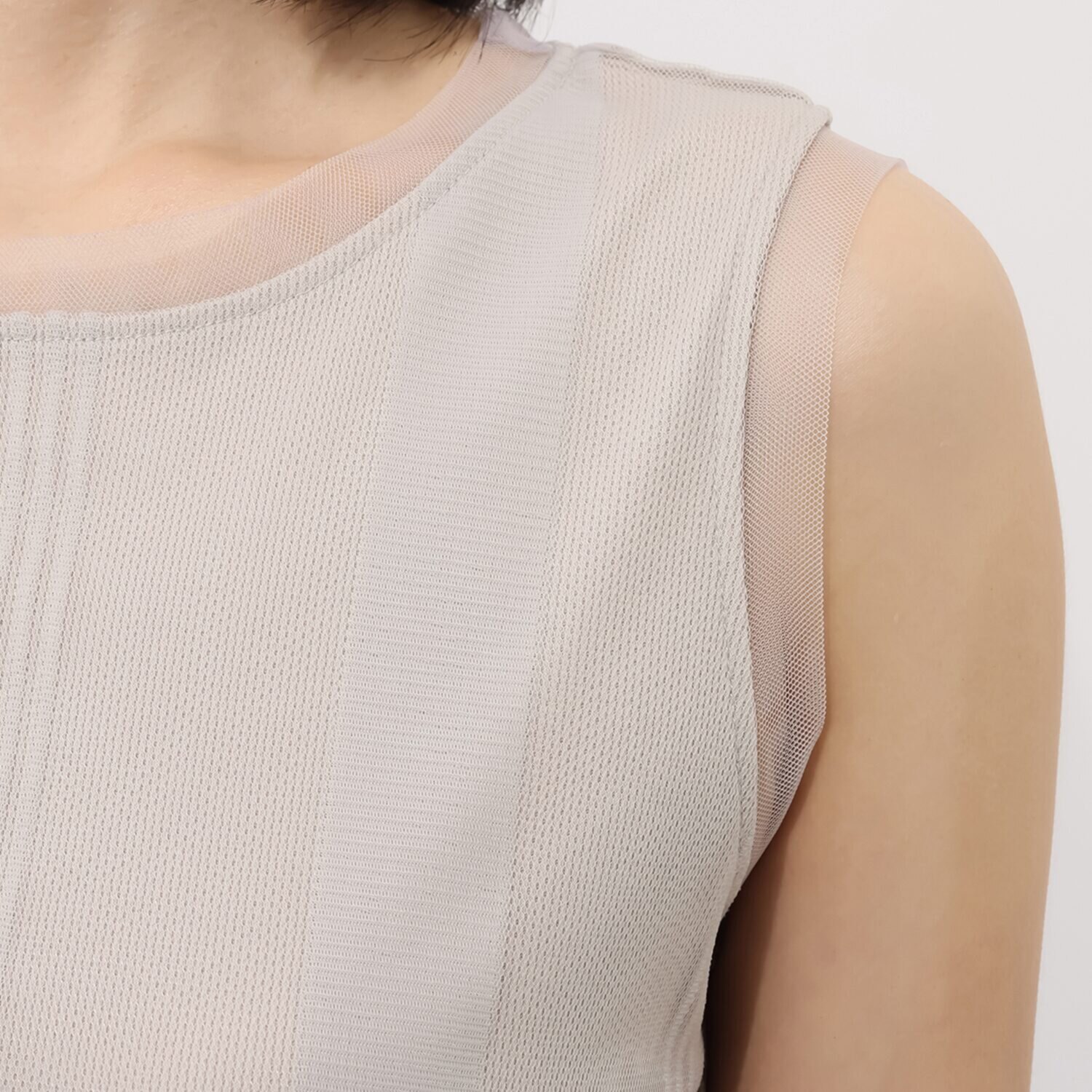 ラ　ヴァーグ　デトワール ストライプチュール素材と カットソーの 二枚仕立て タンクトッププルオーバー