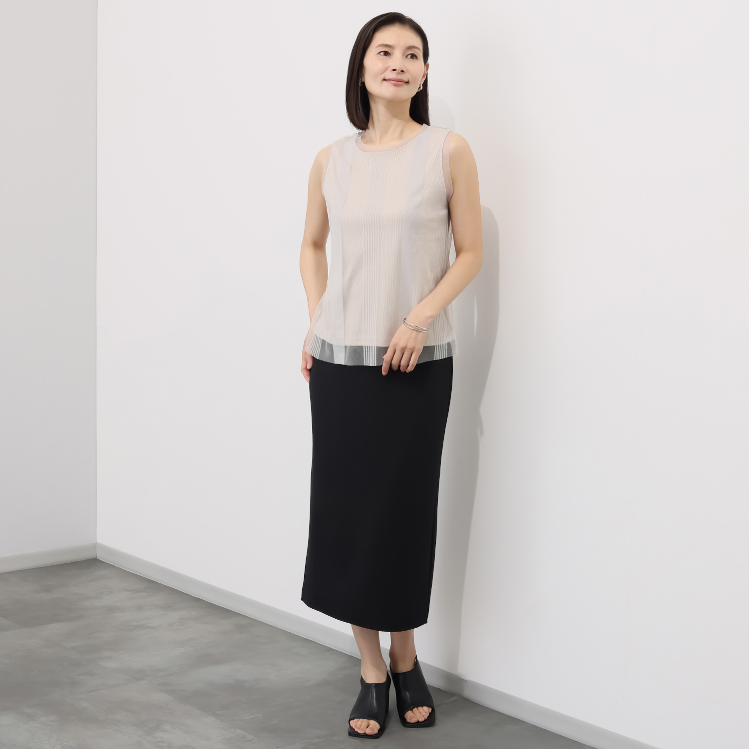 ラ　ヴァーグ　デトワール ストライプチュール素材と カットソーの 二枚仕立て タンクトッププルオーバー