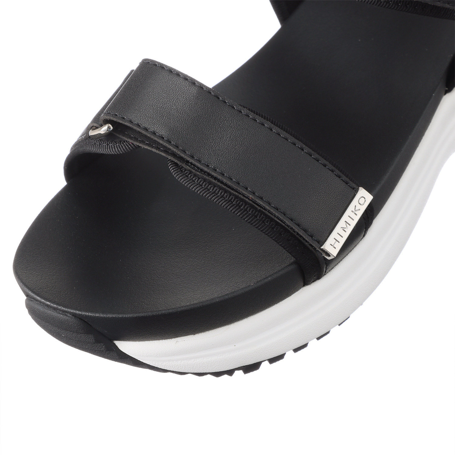 卑弥呼 はっ水　メタルパーツ フレキシブルベルト エレガント スポーツサンダル