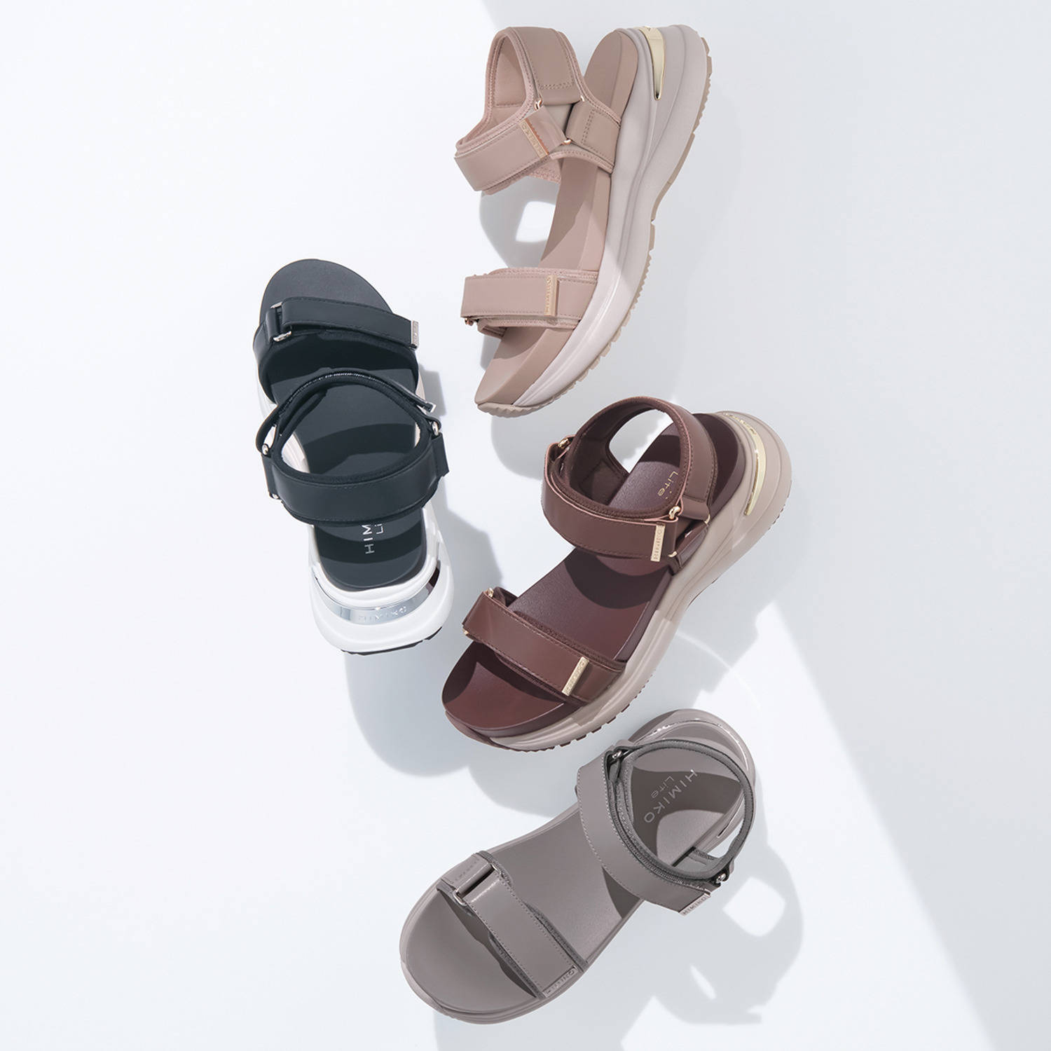 卑弥呼 はっ水　メタルパーツ フレキシブルベルト エレガント スポーツサンダル