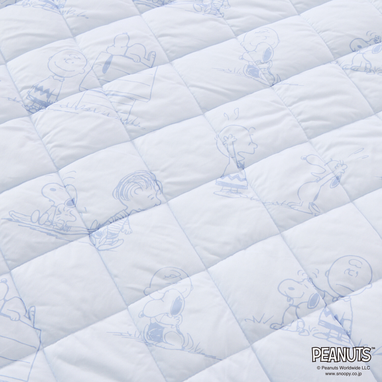 スヌーピー Ｈａｐｐｉｎｅｓｓ ＰＥＡＮＵＴＳ クール＆パイル リバーシブル敷きパッド