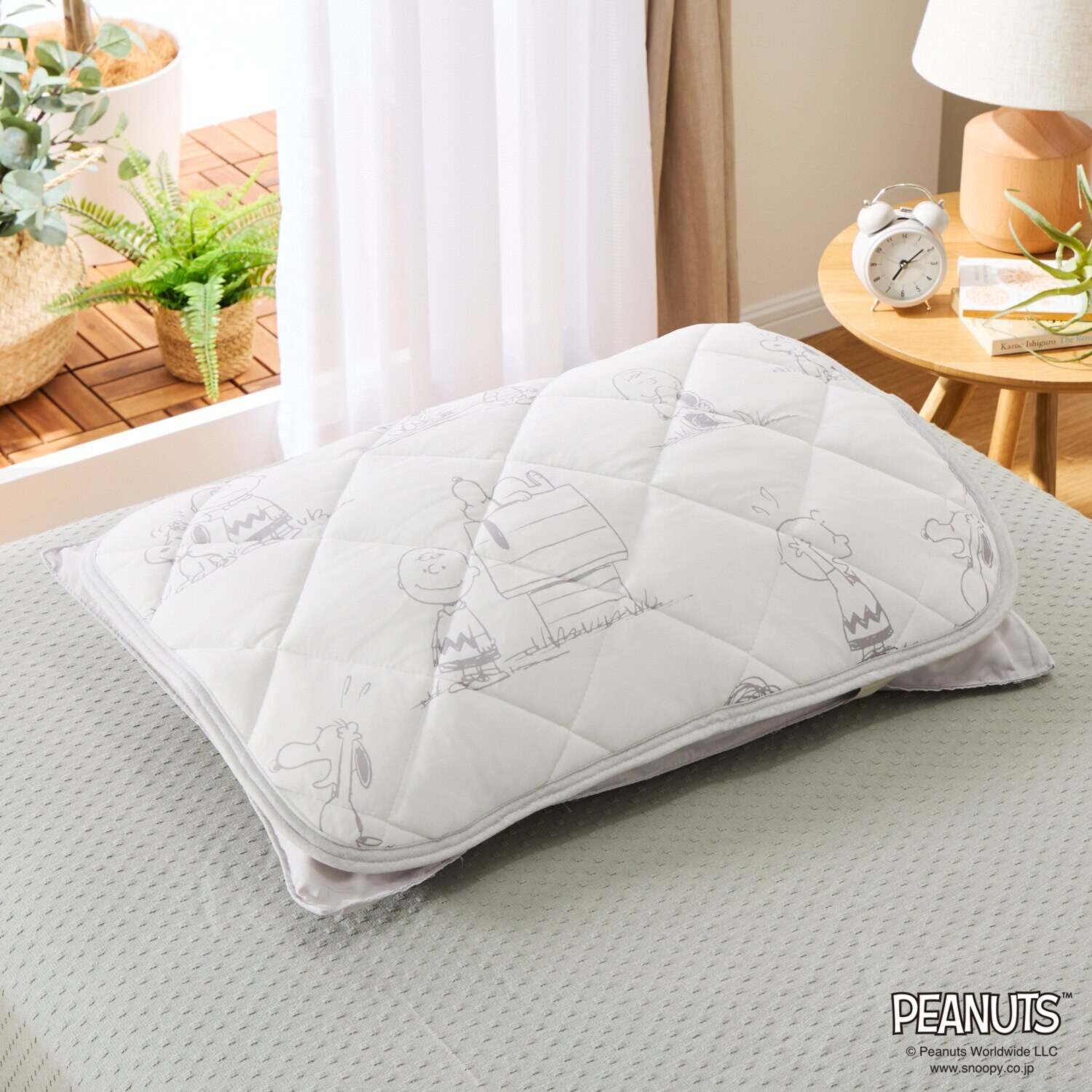 スヌーピー Ｈａｐｐｉｎｅｓｓ ＰＥＡＮＵＴＳ クール＆パイル リバーシブルピローパッド 同色２枚組