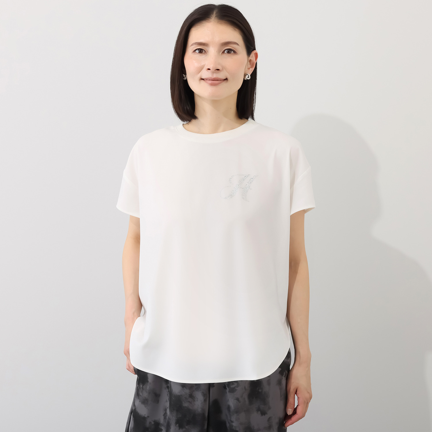 ヘブンアンドアース 接触冷感 ラインストーンロゴ Ｔブラウス