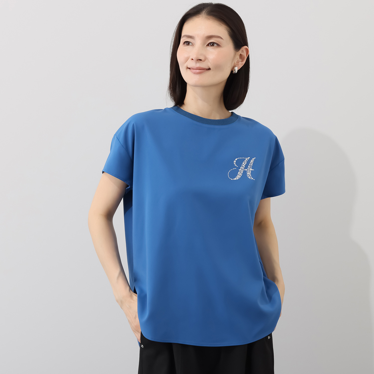 ヘブンアンドアース 接触冷感 ラインストーンロゴ Ｔブラウス