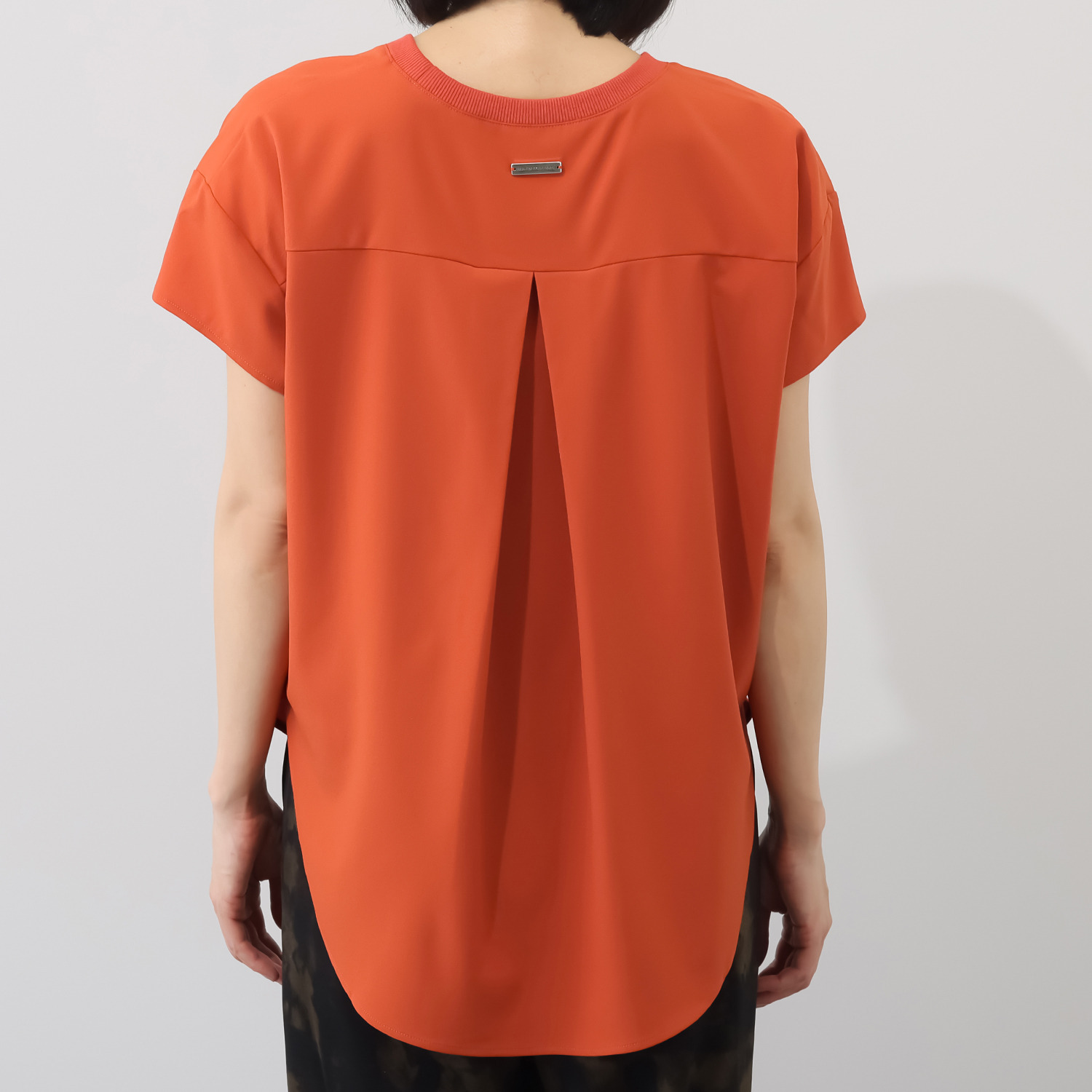 ヘブンアンドアース 接触冷感 ラインストーンロゴ Ｔブラウス