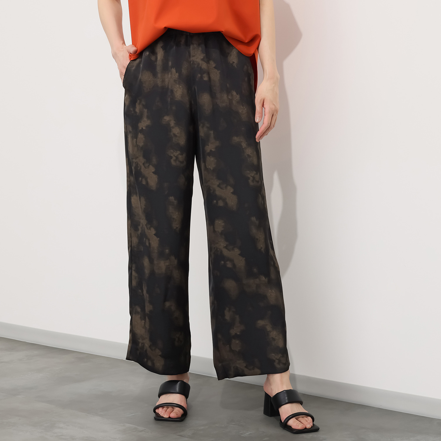 ヘブンアンドアース 接触冷感 ぼかし柄プリント ワイドパンツ