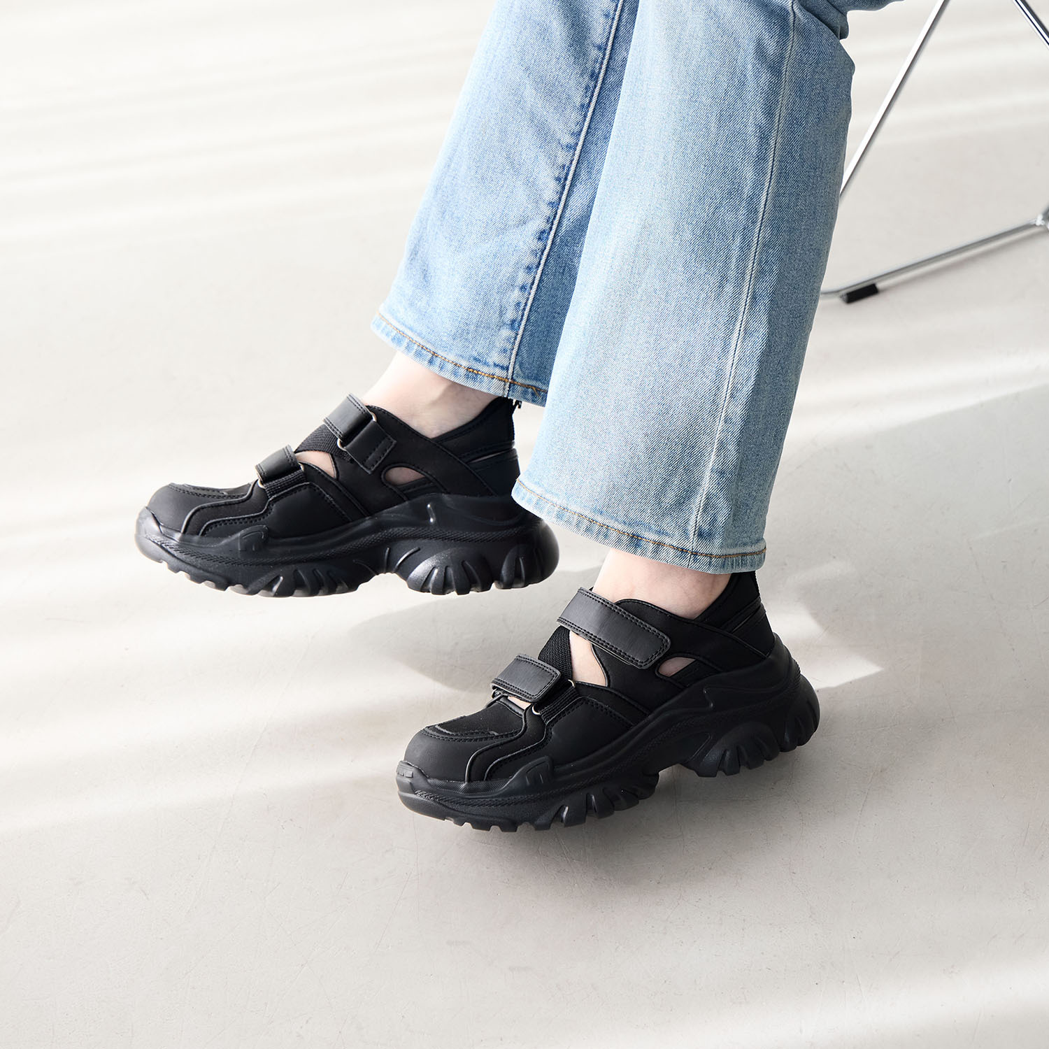 卑弥呼 ダブルベルト 厚底スニーカー