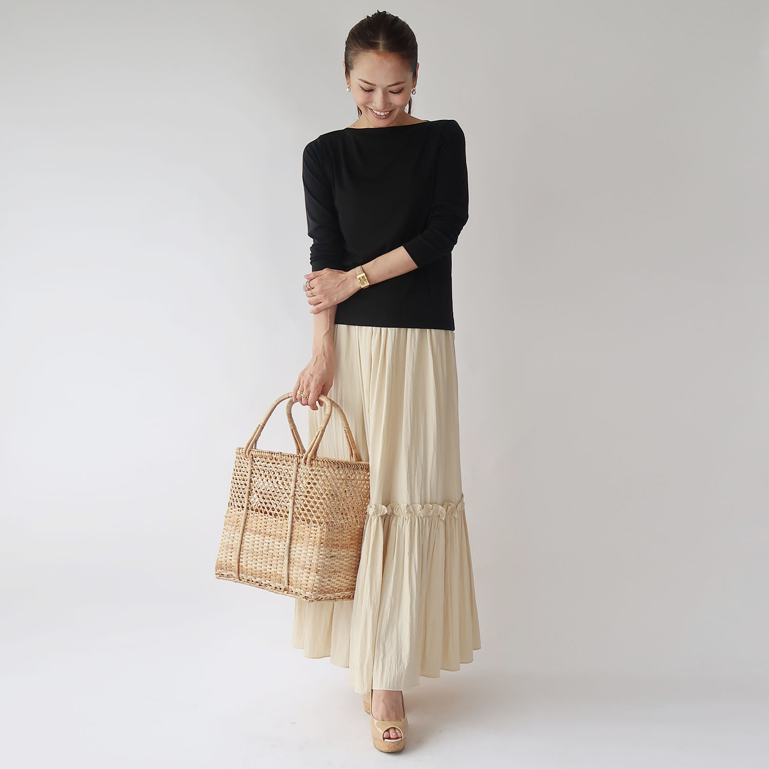 フーア 後ろボタンアクセント カットソープルオーバー