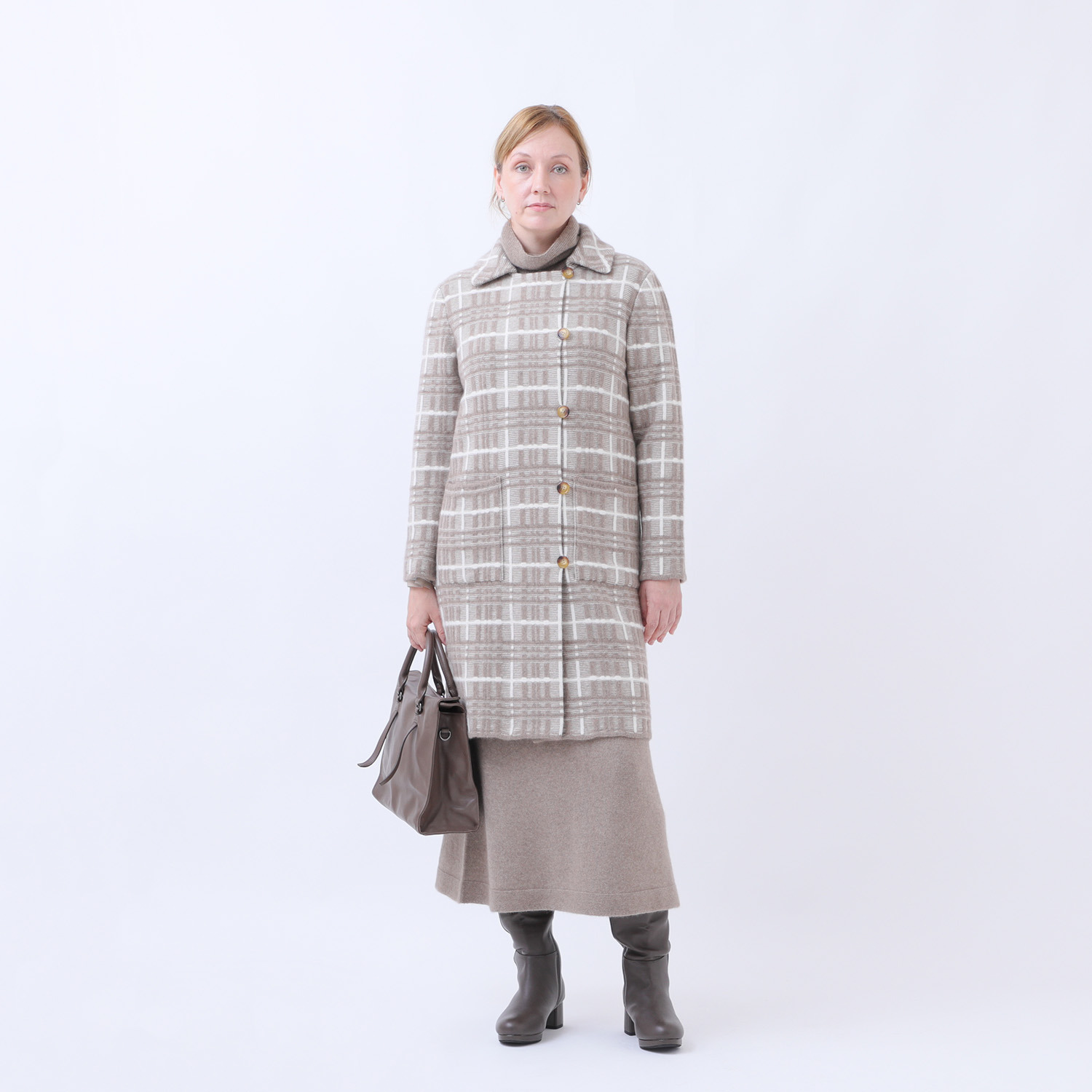 ルーエン　ローズ 日本製 内モンゴル産 カシミヤ１００％ Ａラインスカート