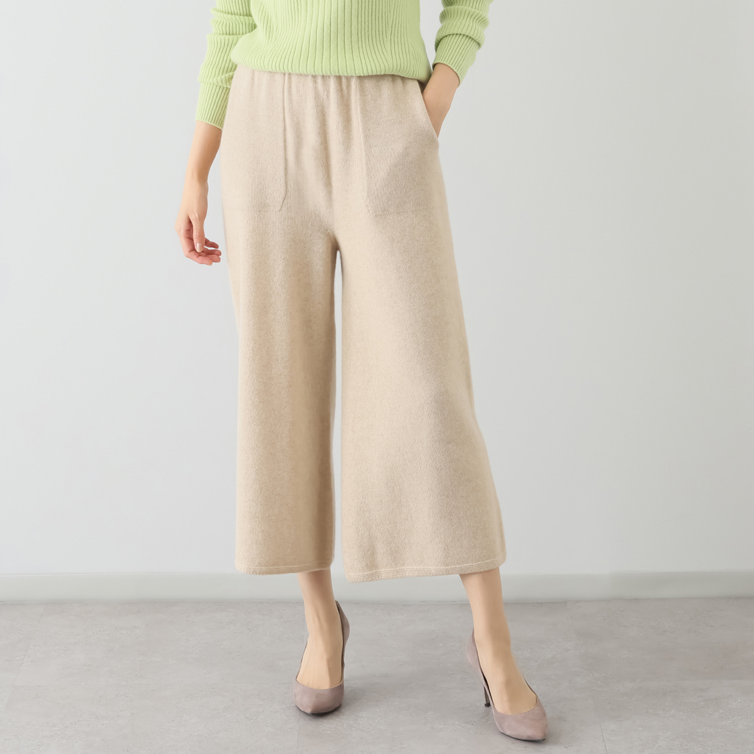 ルーエン　ローズ 日本製 内モンゴル産 カシミヤ１００％ ワイドパンツ