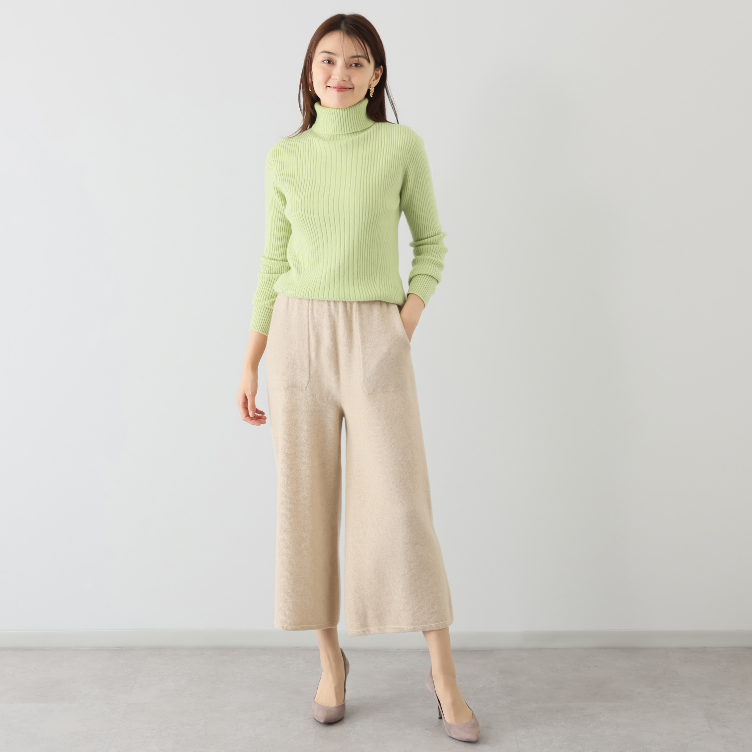 ルーエン　ローズ 日本製 内モンゴル産 カシミヤ１００％ ワイドパンツ