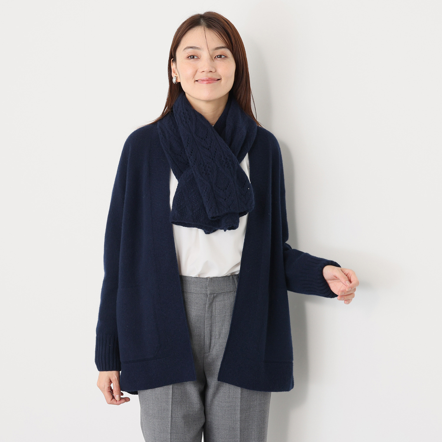 ルーエン　ローズ 日本製 内モンゴル産 カシミヤ１００％ マフラー付カーディガン