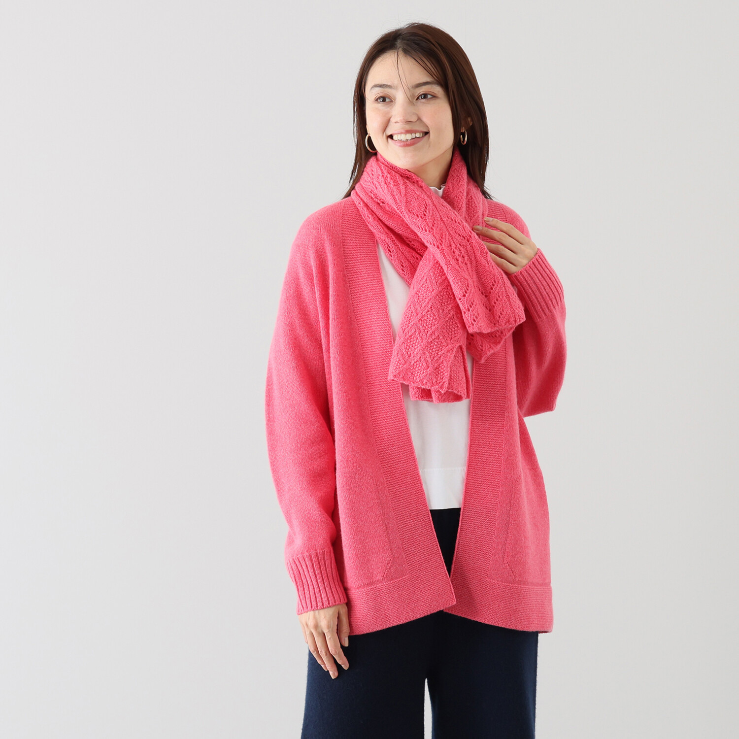 ルーエン　ローズ 日本製 内モンゴル産 カシミヤ１００％ マフラー付カーディガン