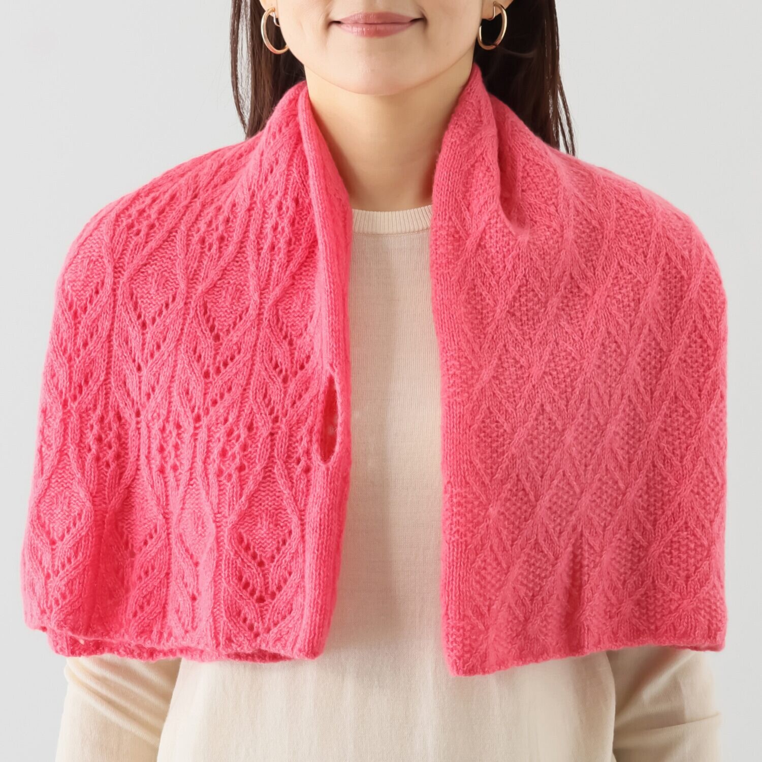 ルーエン　ローズ 日本製 内モンゴル産 カシミヤ１００％ マフラー付カーディガン