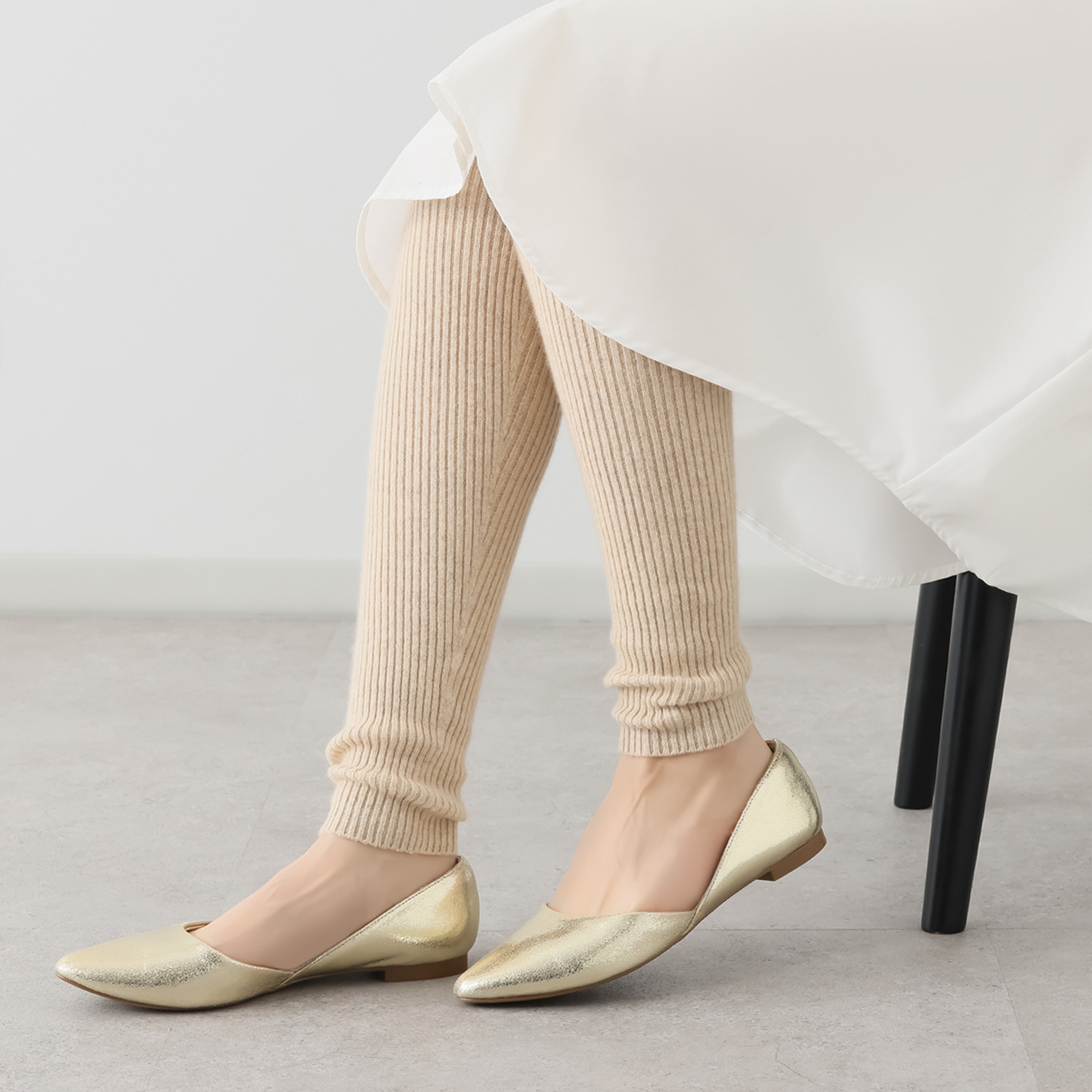 ルーエン　ローズ 日本製 内モンゴル産 カシミヤ１００％ リブ編レギンス