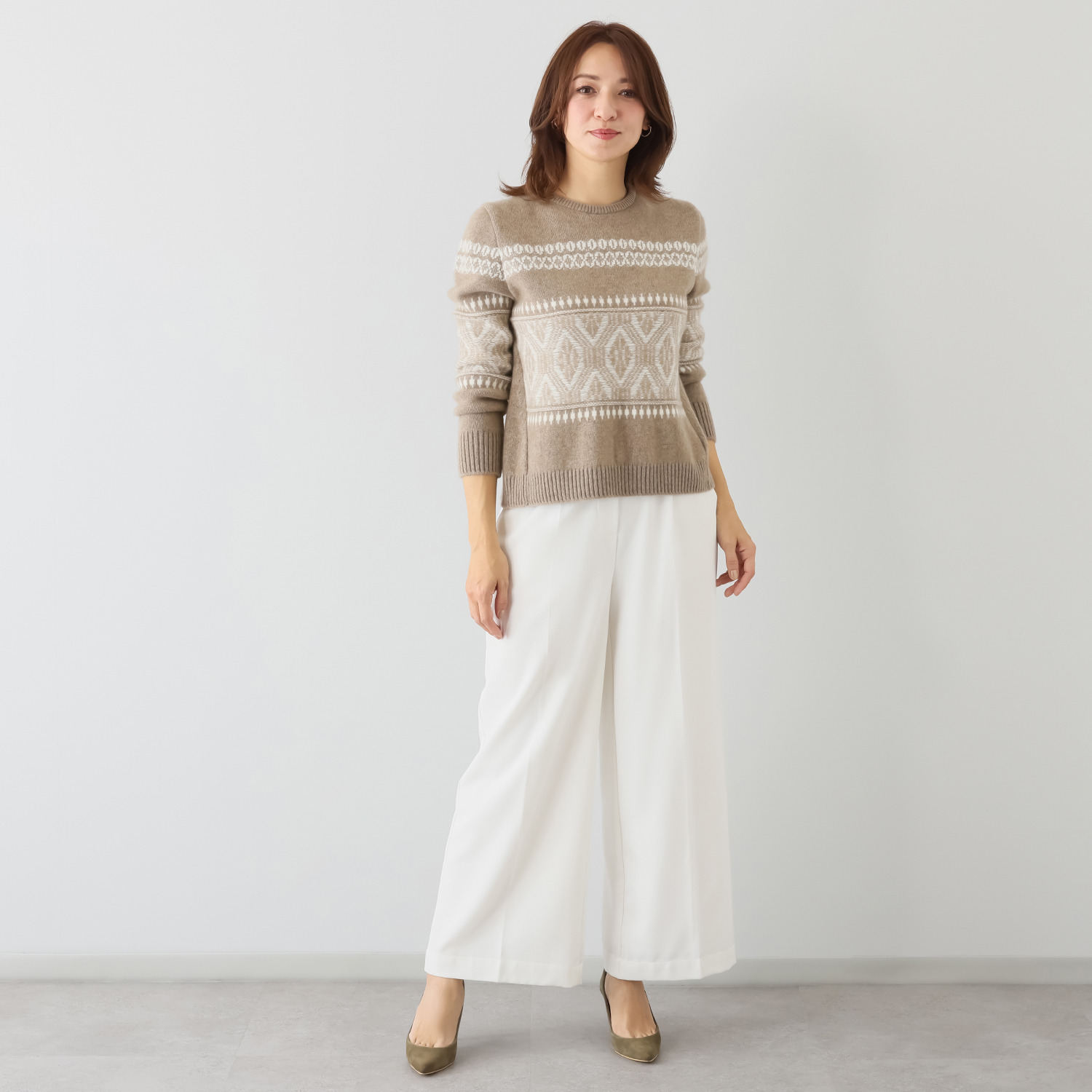 ルーエン　ローズ 日本製 内モンゴル産 カシミヤ１００％ 幾何学柄ジャガード プルオーバー