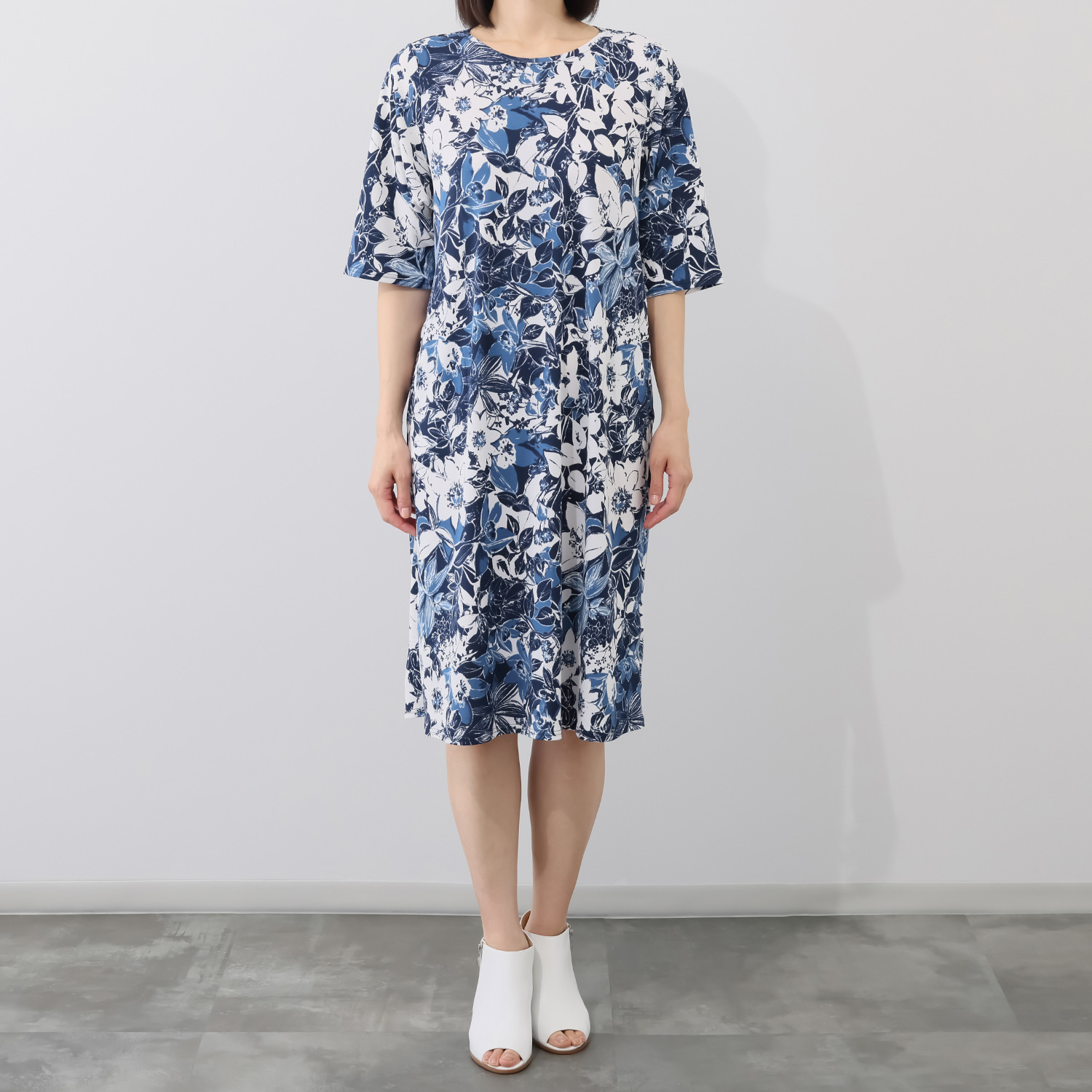 ダジュール 快適ストレッチ素材 コクーンシルエット ワンピース