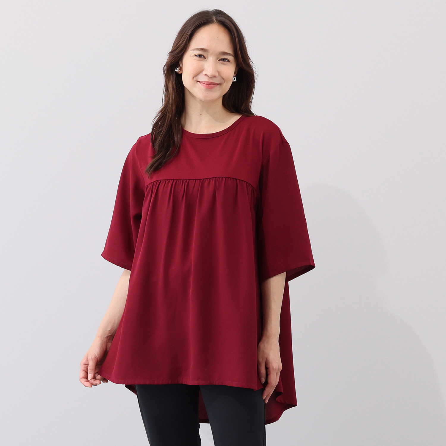 シルバーミントシュガー カットソーとジョーゼット ２素材使いゆったり五分袖 後ろティアードの風抜ける チュニックブラウス