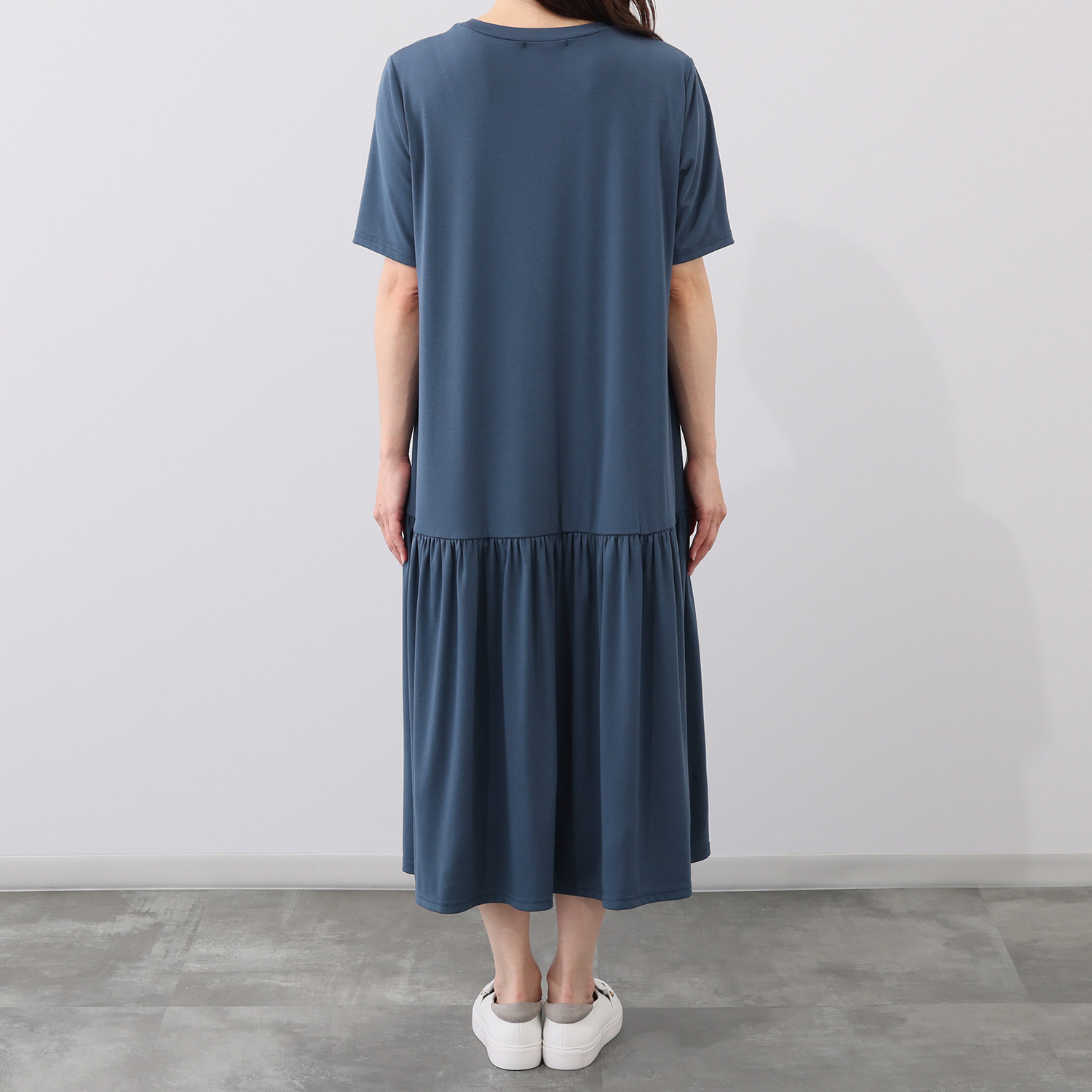 シルバーミントシュガー 柔らかカットソー 裾たっぷりティアード 半袖ワンピース