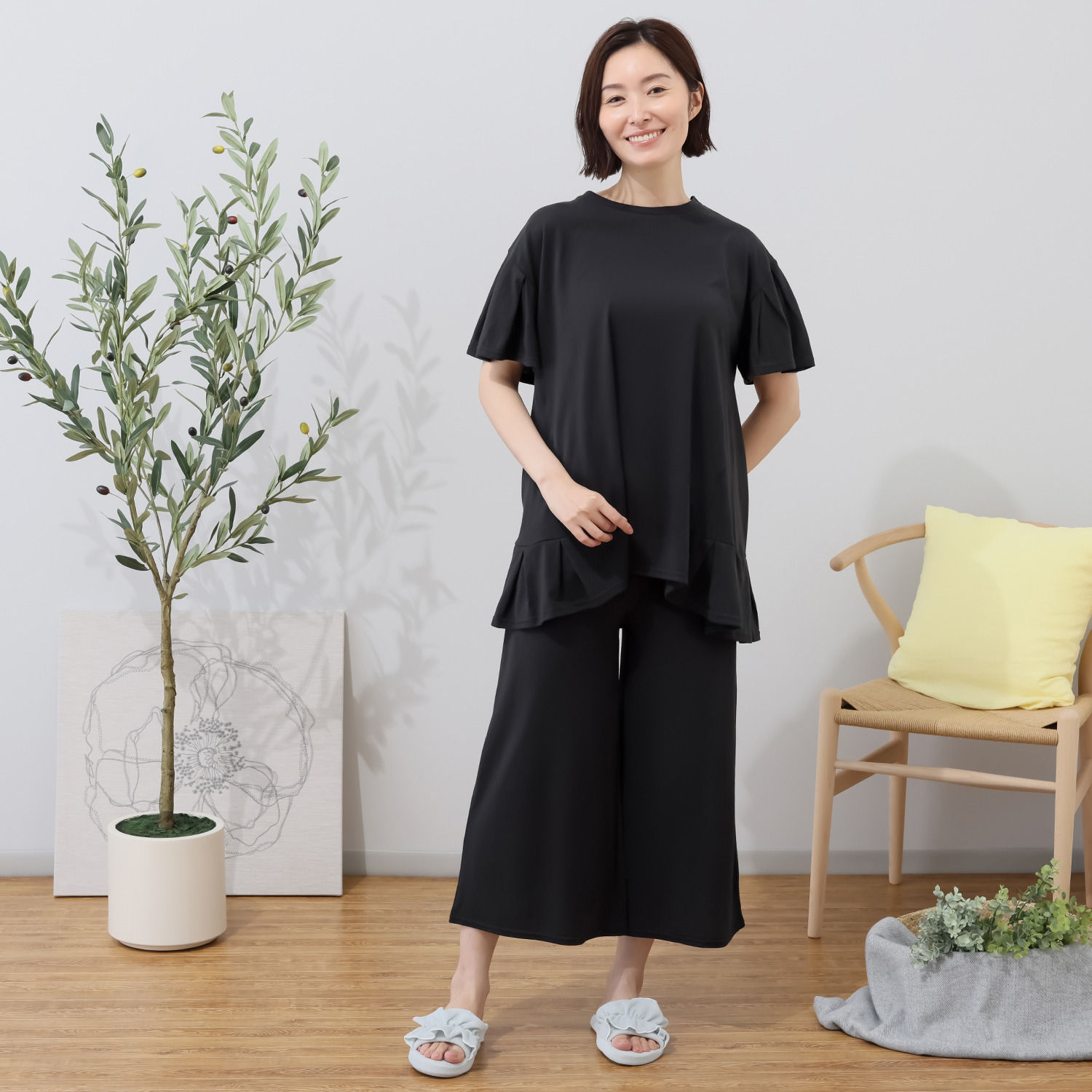 ジュエル 抗菌防臭・綿１００％ フレアプルオーバー＆ 八分丈ボトム ルームウェア上下セット