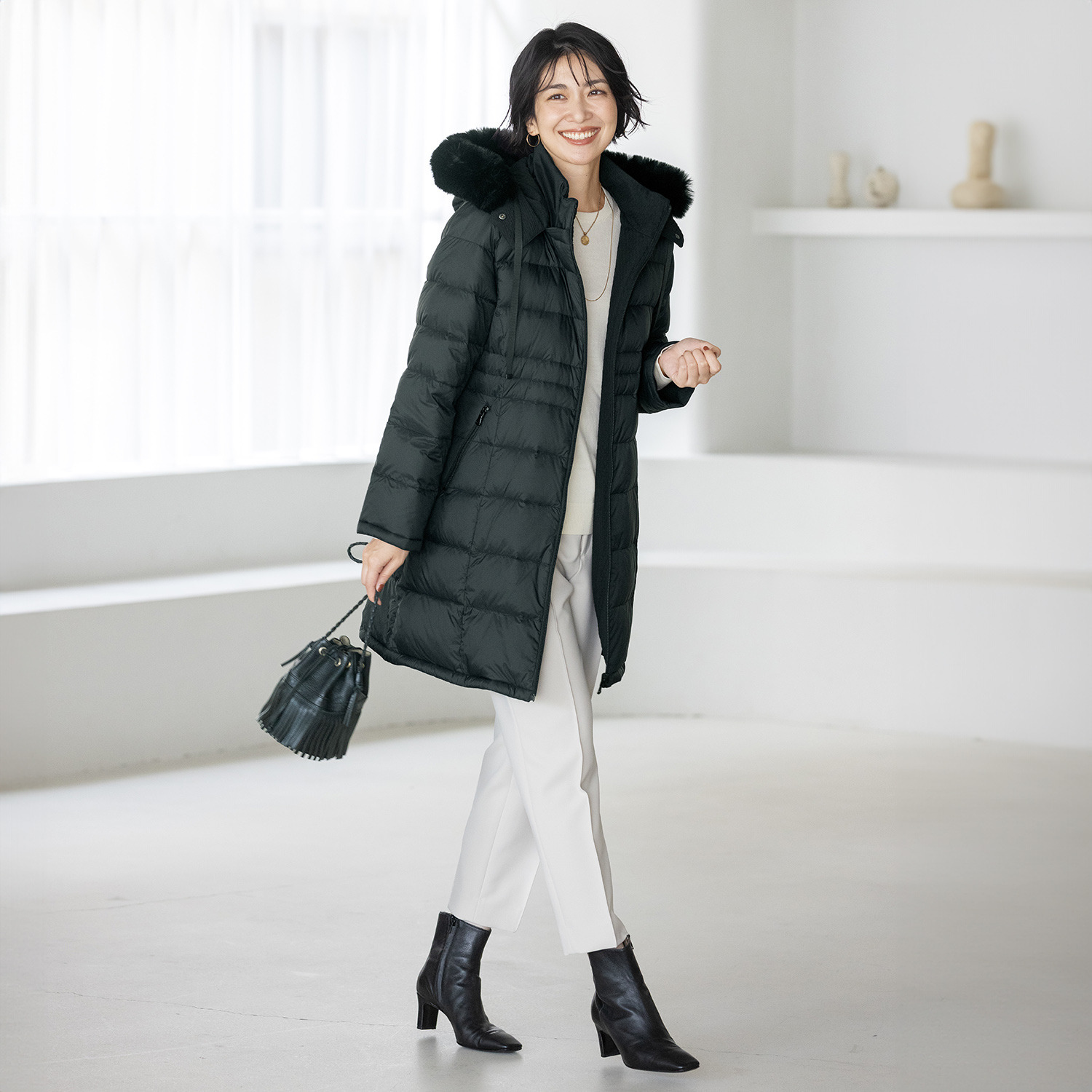 メルヴェイユ　ヴァント エコファー付 はっ水　軽量 リバーシブル ダウンコート