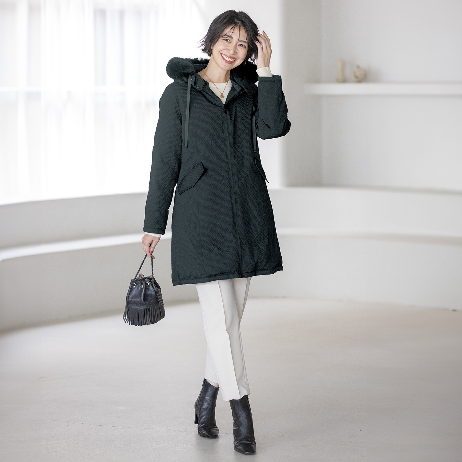 メルヴェイユ　ヴァント エコファー付 はっ水　軽量 リバーシブル ダウンコート