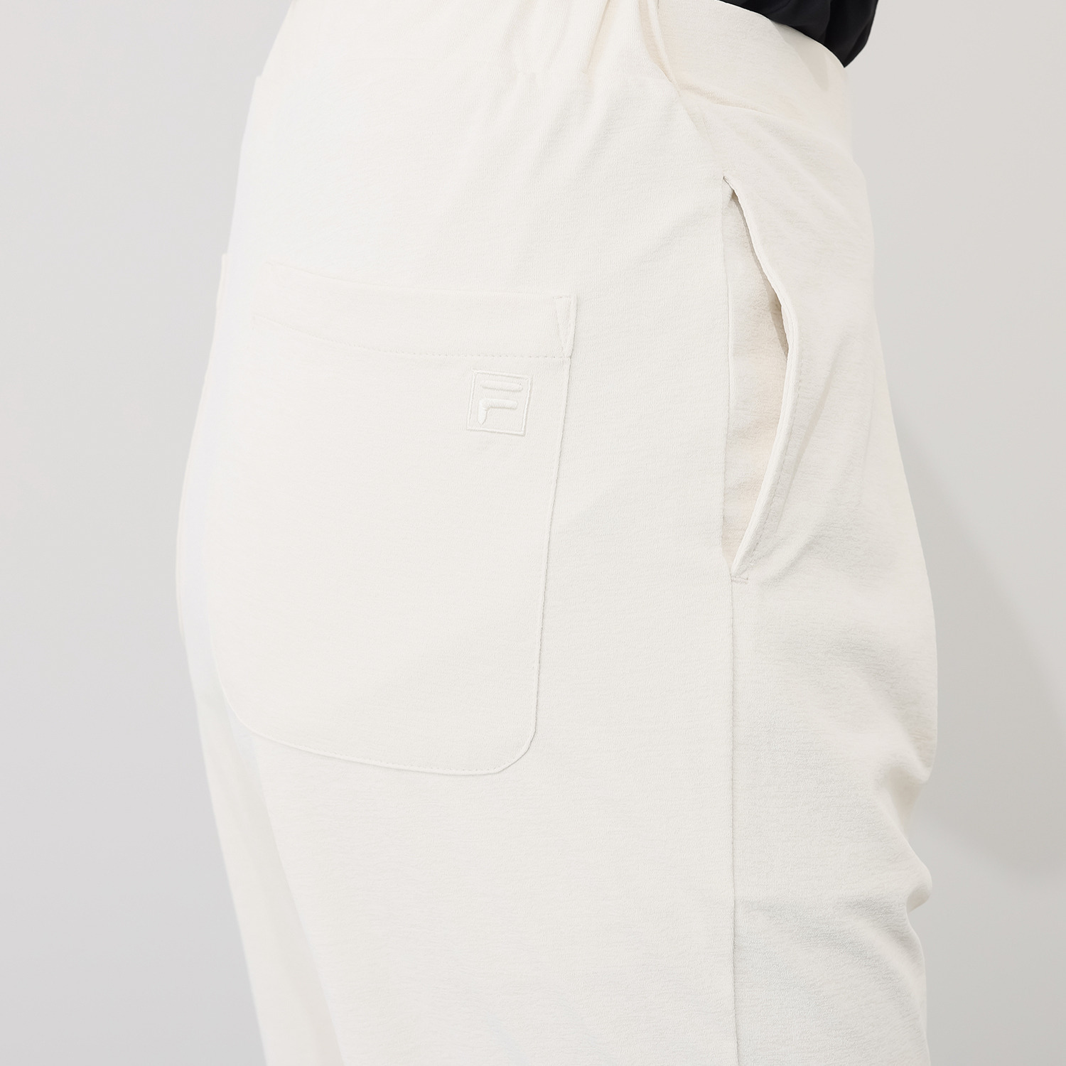 フィラ ＵＶカット・吸水速乾 セミワイド クロップトパンツ