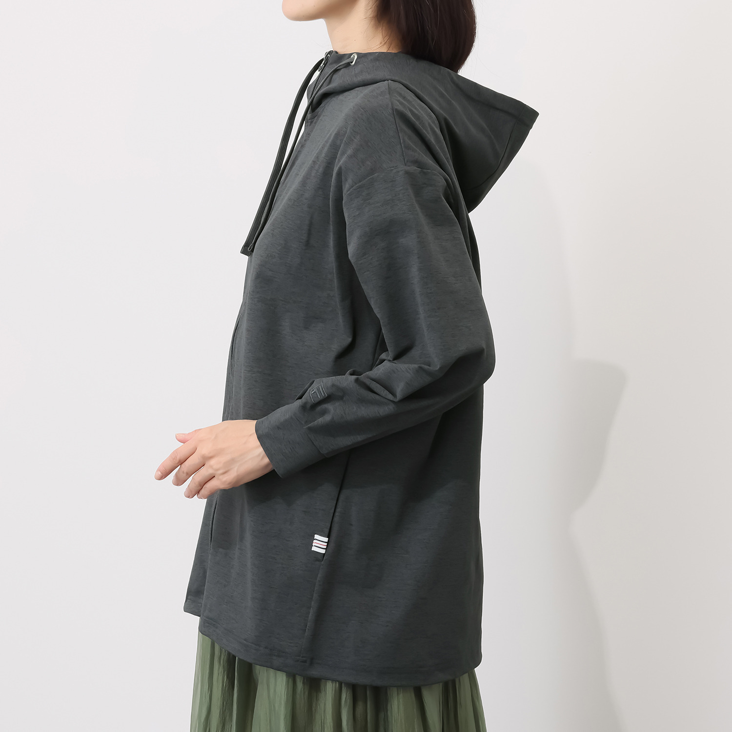 フィラ ＵＶカット・吸水速乾 ドローストリング付 パーカー