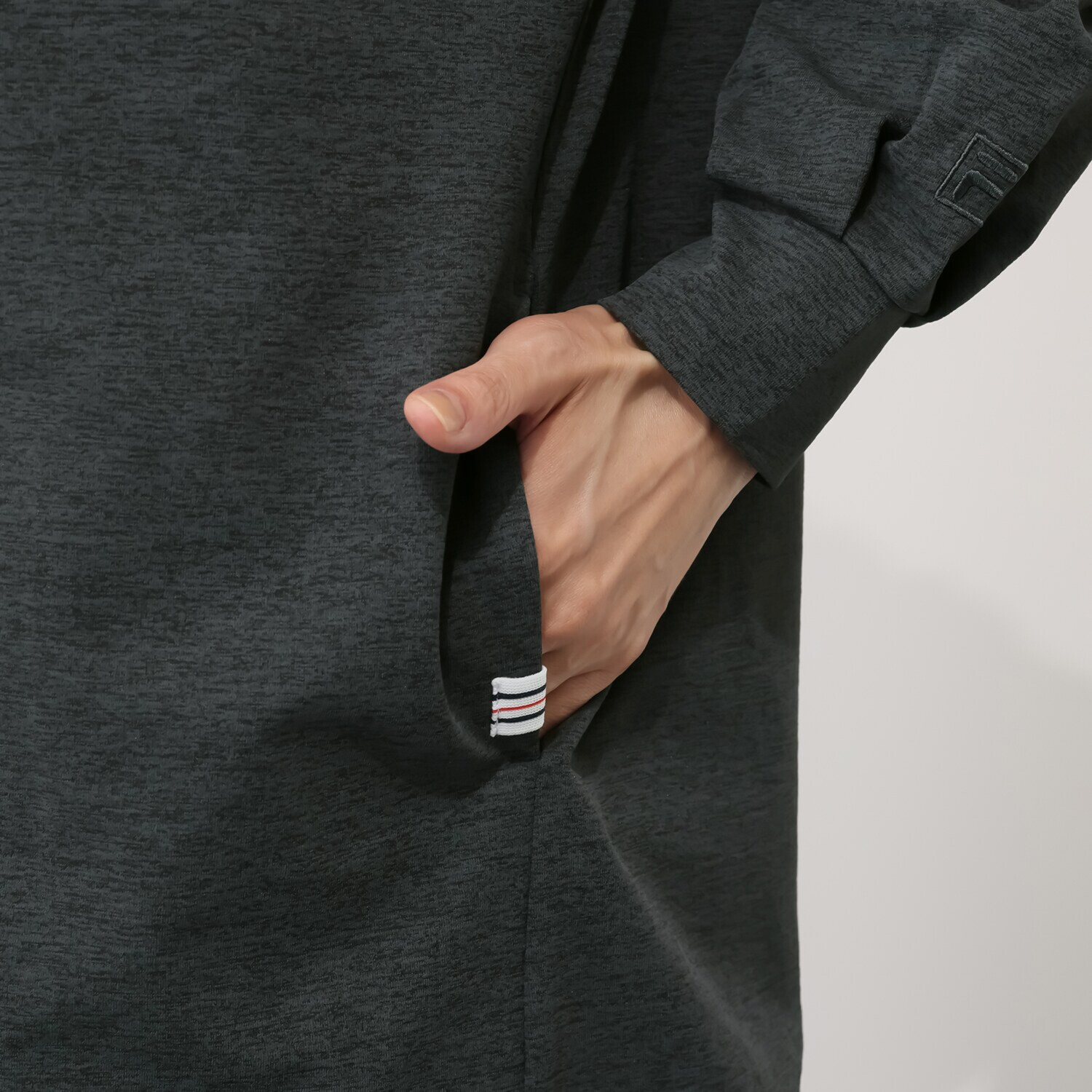 フィラ ＵＶカット・吸水速乾 ドローストリング付 パーカー