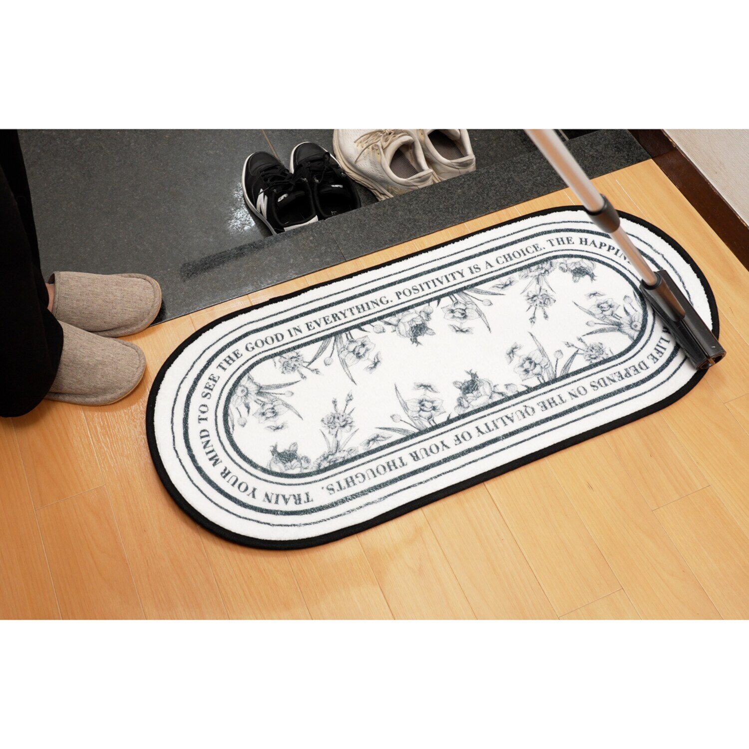 ビバライズ こだわりのゲル素材で 洗って繰り返し使える ビバ 強力スーパーゲルローラー 特別セット