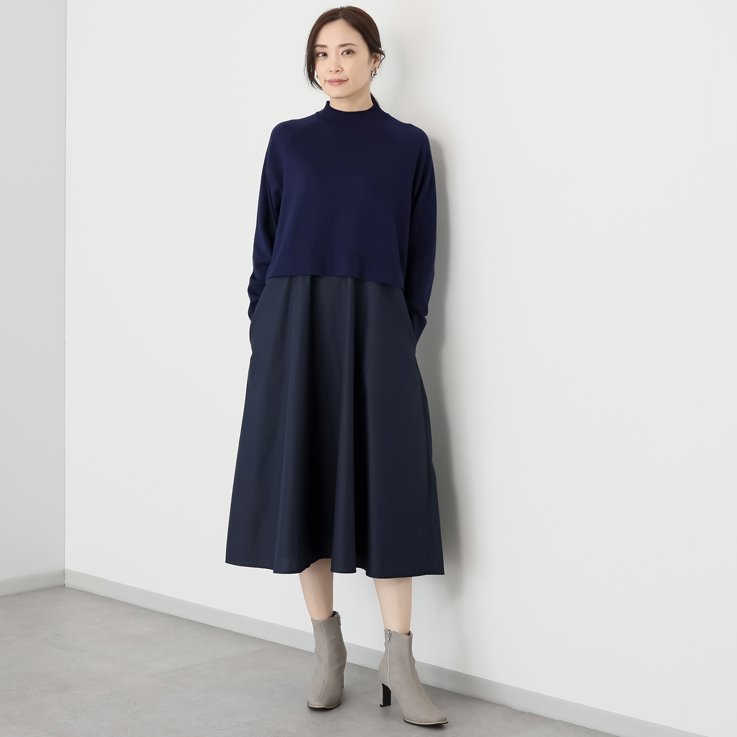 元町ゼラール なめらか＆艶やか素材 袖がかわいい レイヤードデザイン ニットワンピース