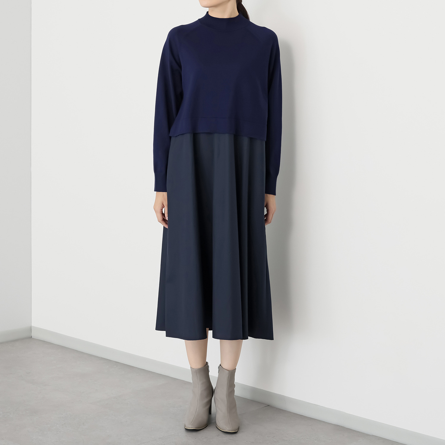 元町ゼラール なめらか＆艶やか素材 袖がかわいい レイヤードデザイン ニットワンピース