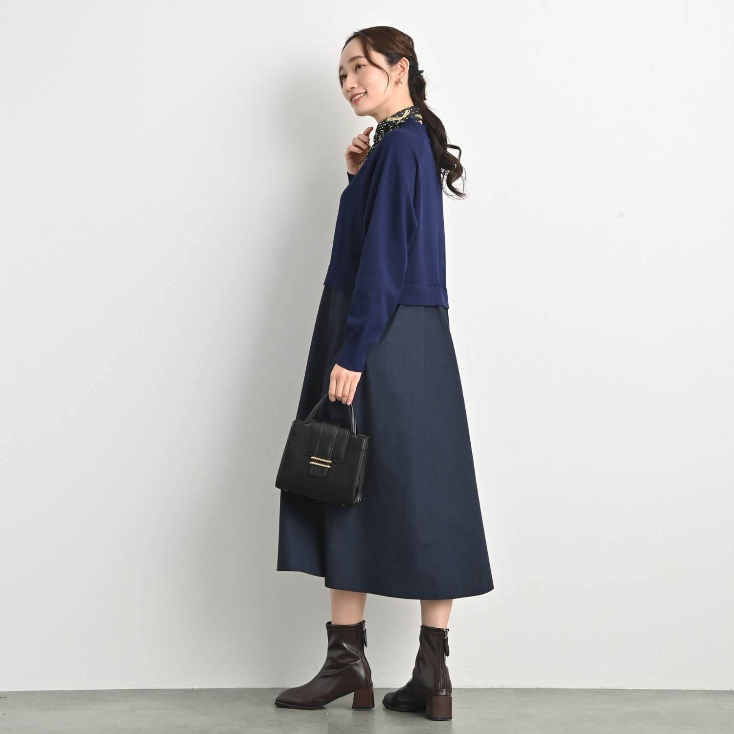 元町ゼラール なめらか＆艶やか素材 袖がかわいい レイヤードデザイン ニットワンピース