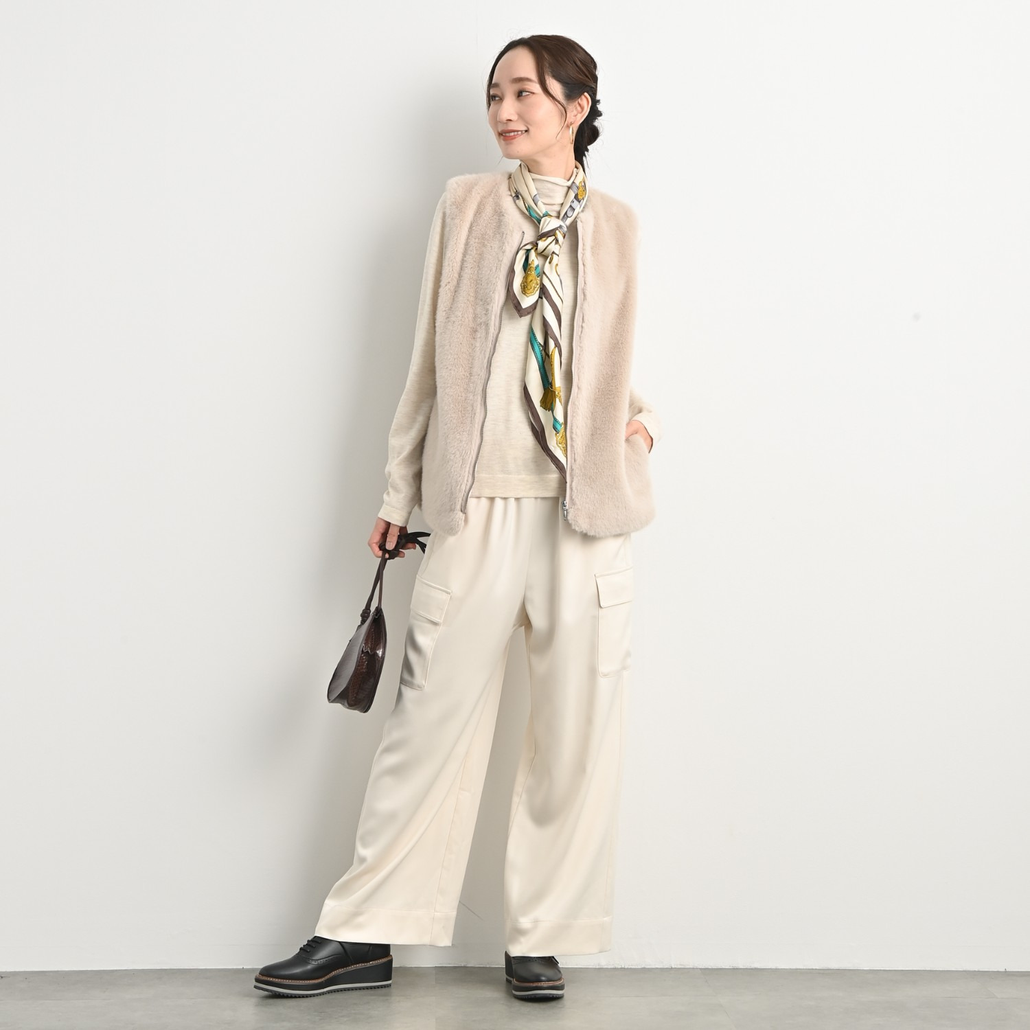 元町ゼラール 着回し抜群で大活躍！ フェイクファーベスト付 はっ水＆軽量ストレッチ ダブルフロントコート